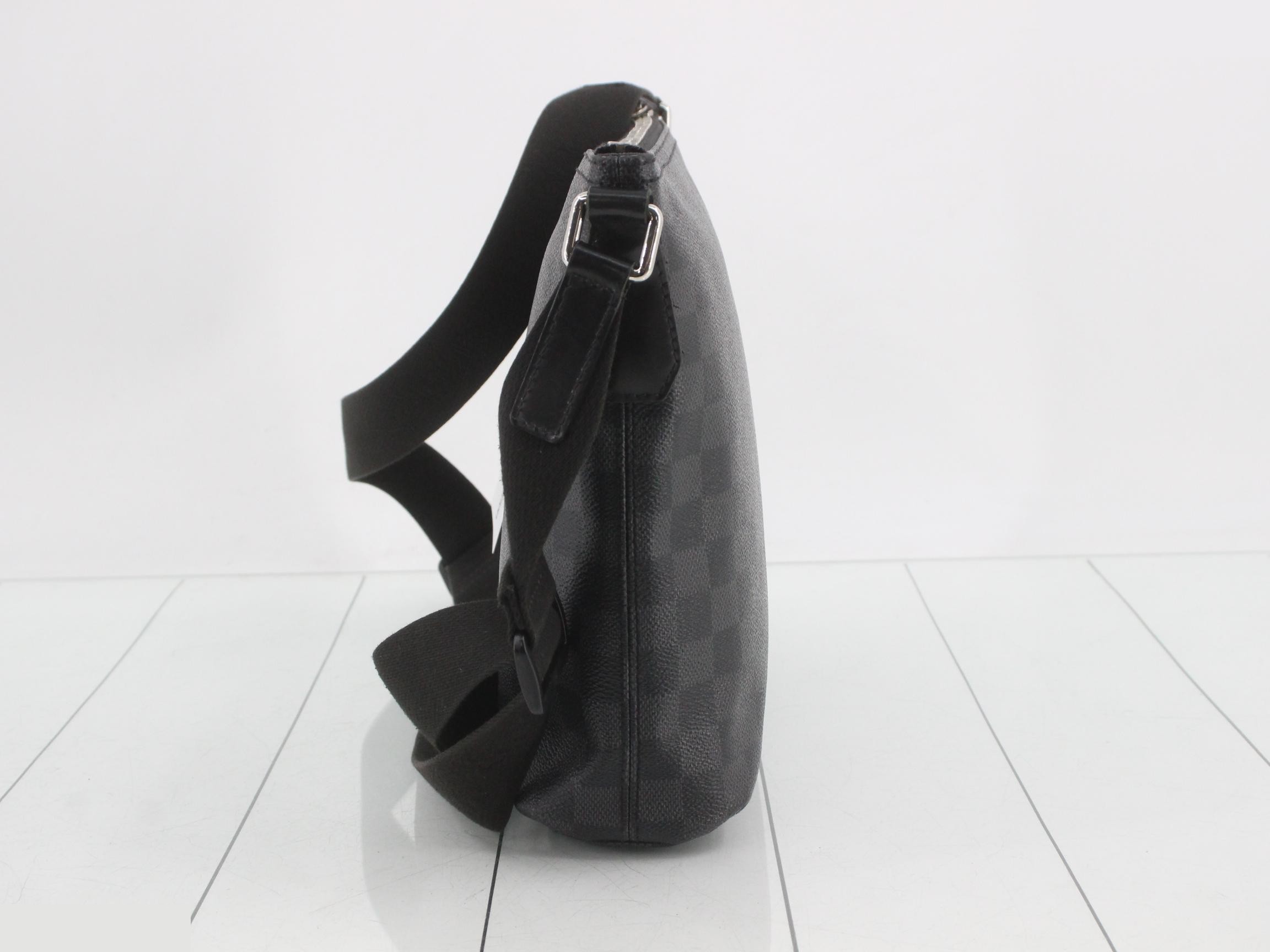 Mick Damier Graphite Shoulder Bag — view 3