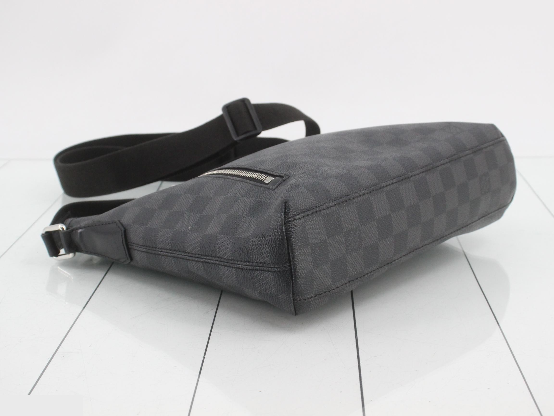 Mick Damier Graphite Shoulder Bag — view 5