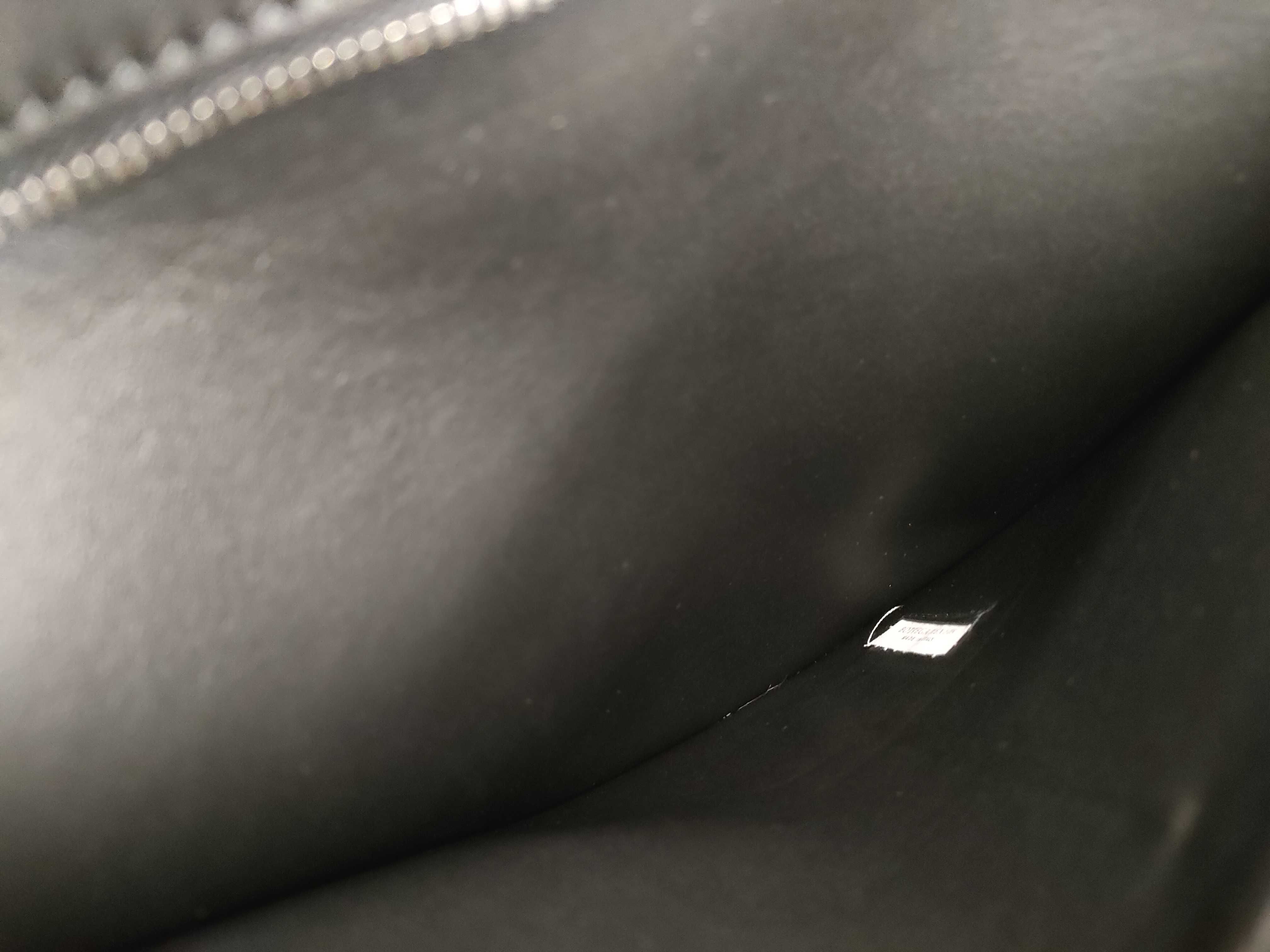The Arco Leather Handbag (Black) — view 11