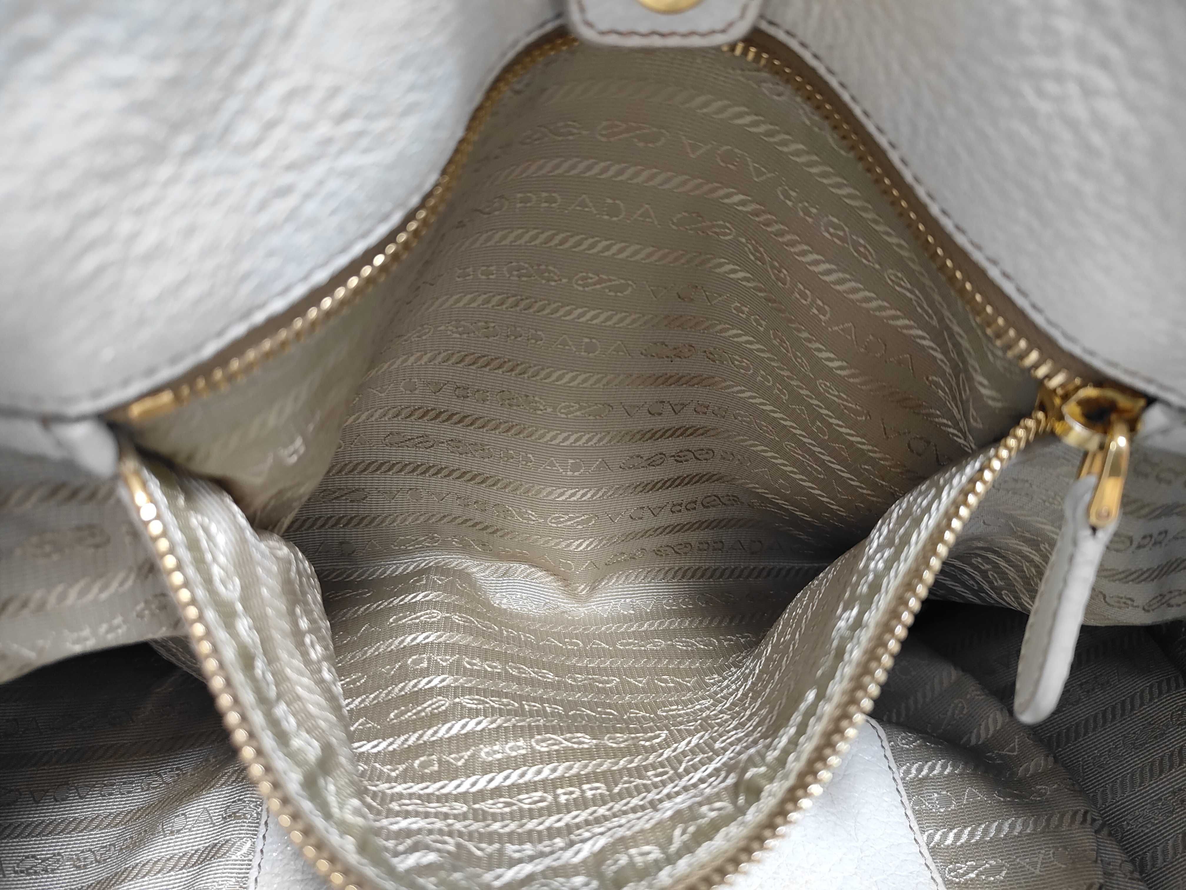 Vitello Daino Hobo Bag Tote Bag — view 10