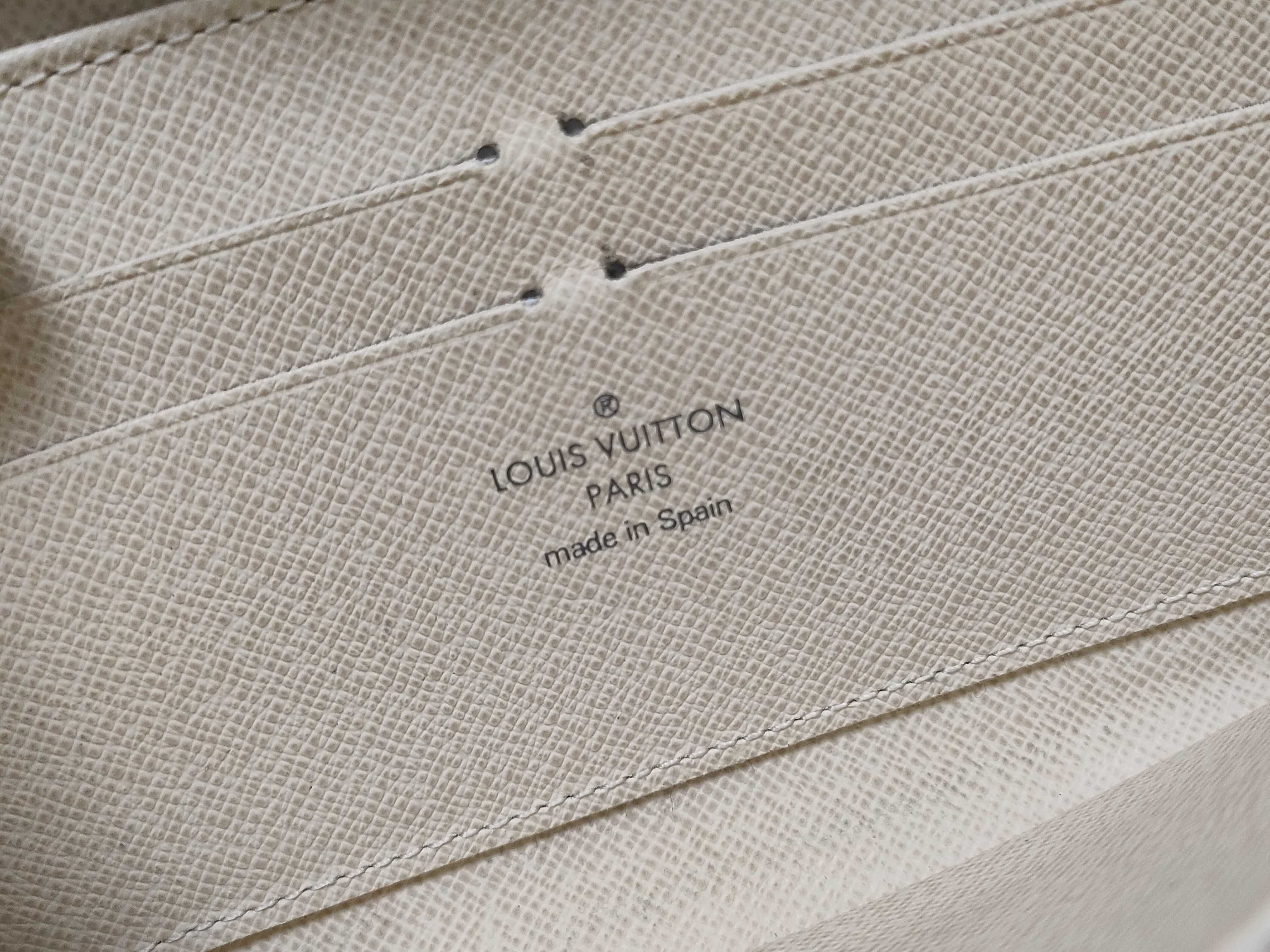 Damier Azur Zippy Wallet N60019 — view 8
