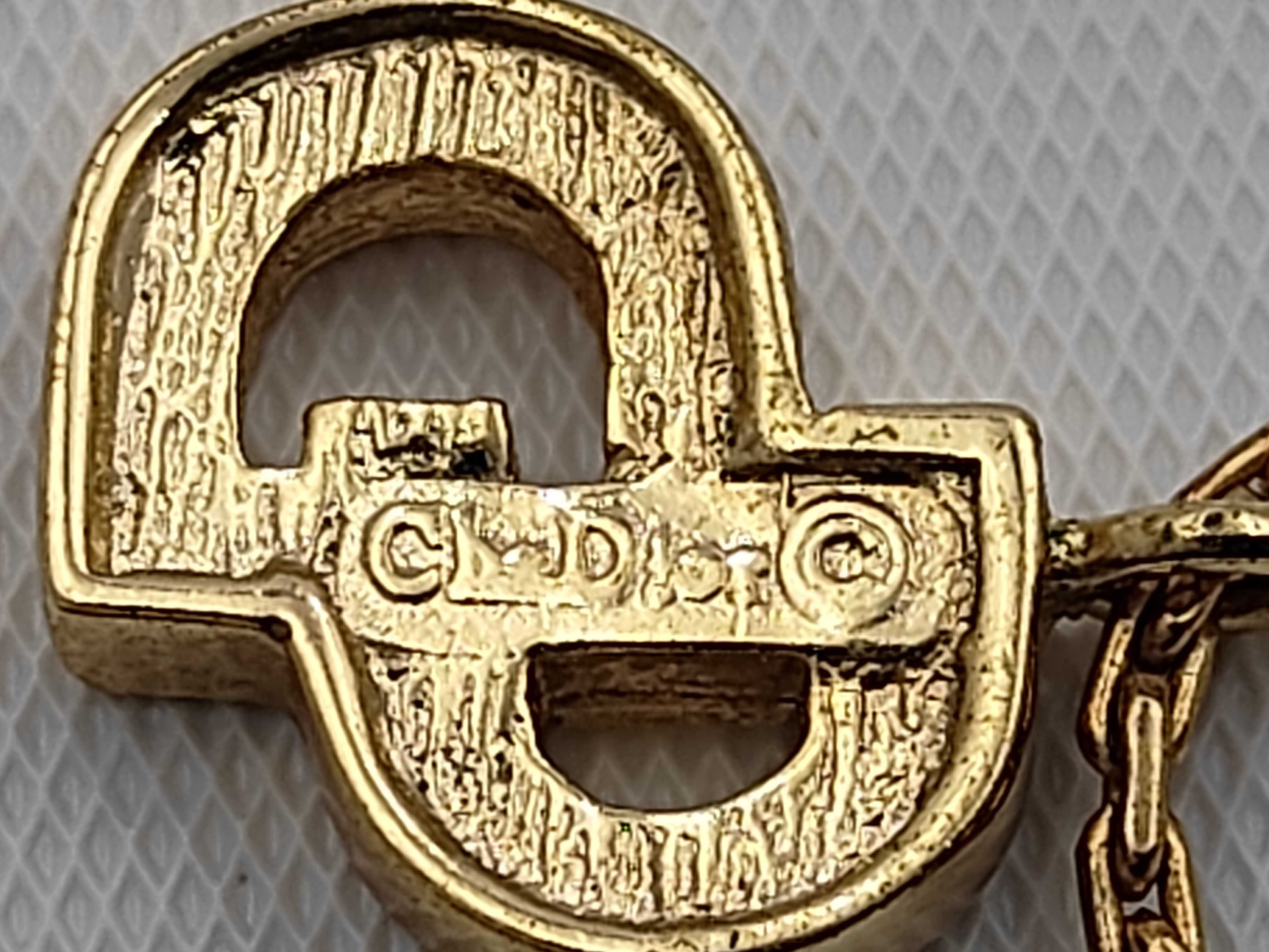 necklace — view 6