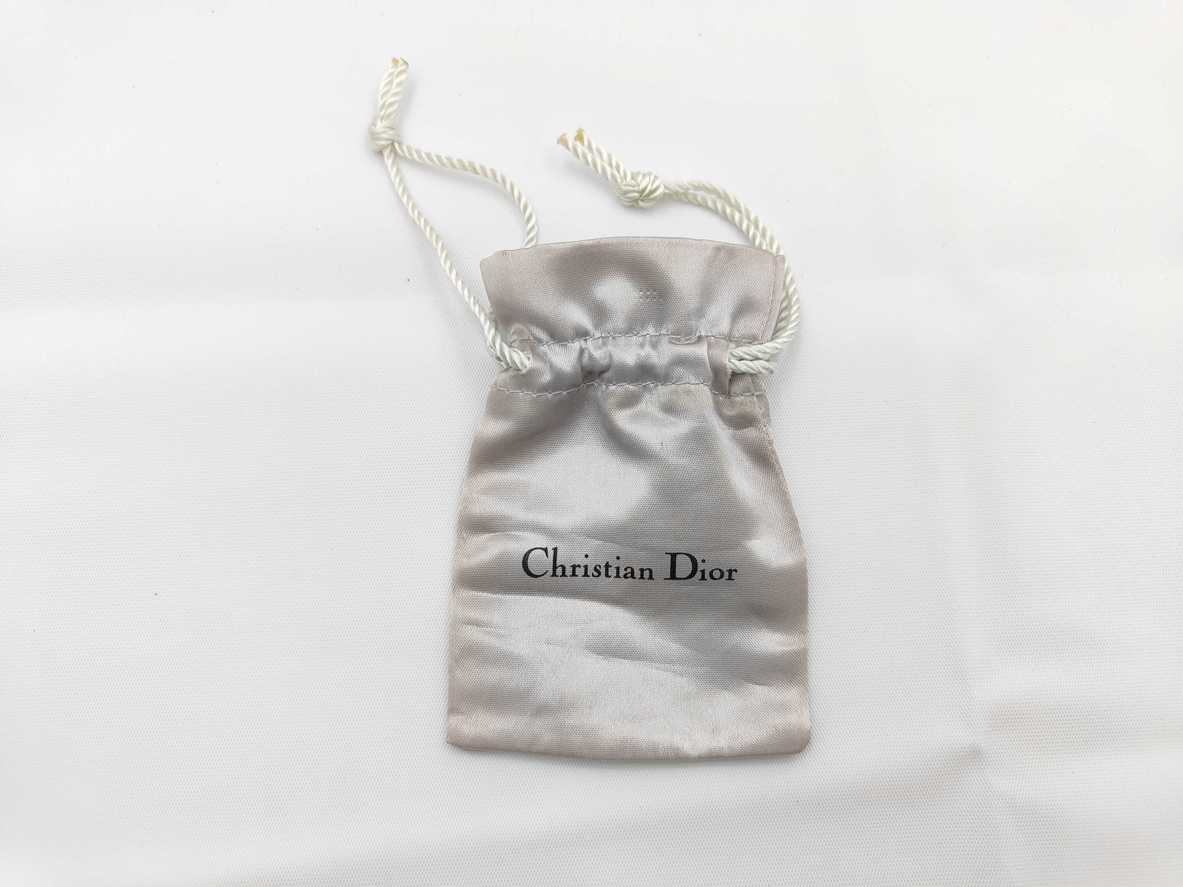 necklace — view 9