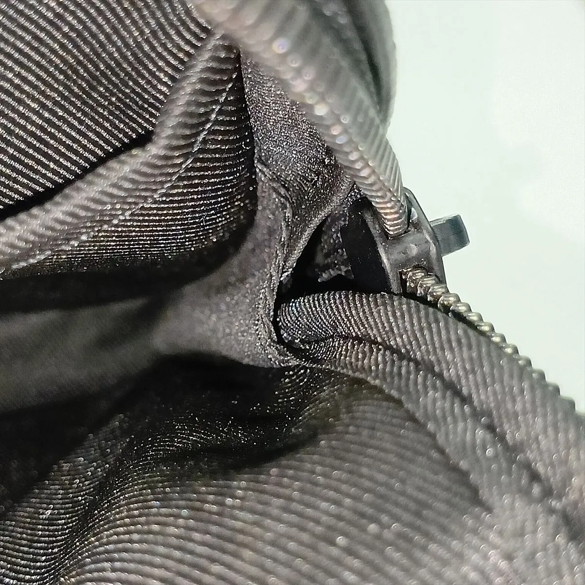 Damouflage Avenue Sling Bag PM M14953 Black (RFID detected) — view 12