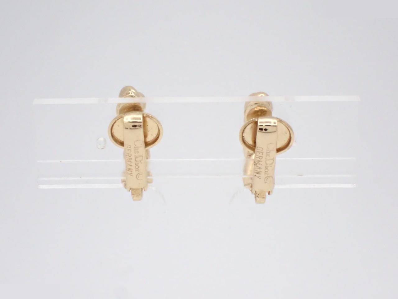 Other lines: Precious metals and earrings — view 2