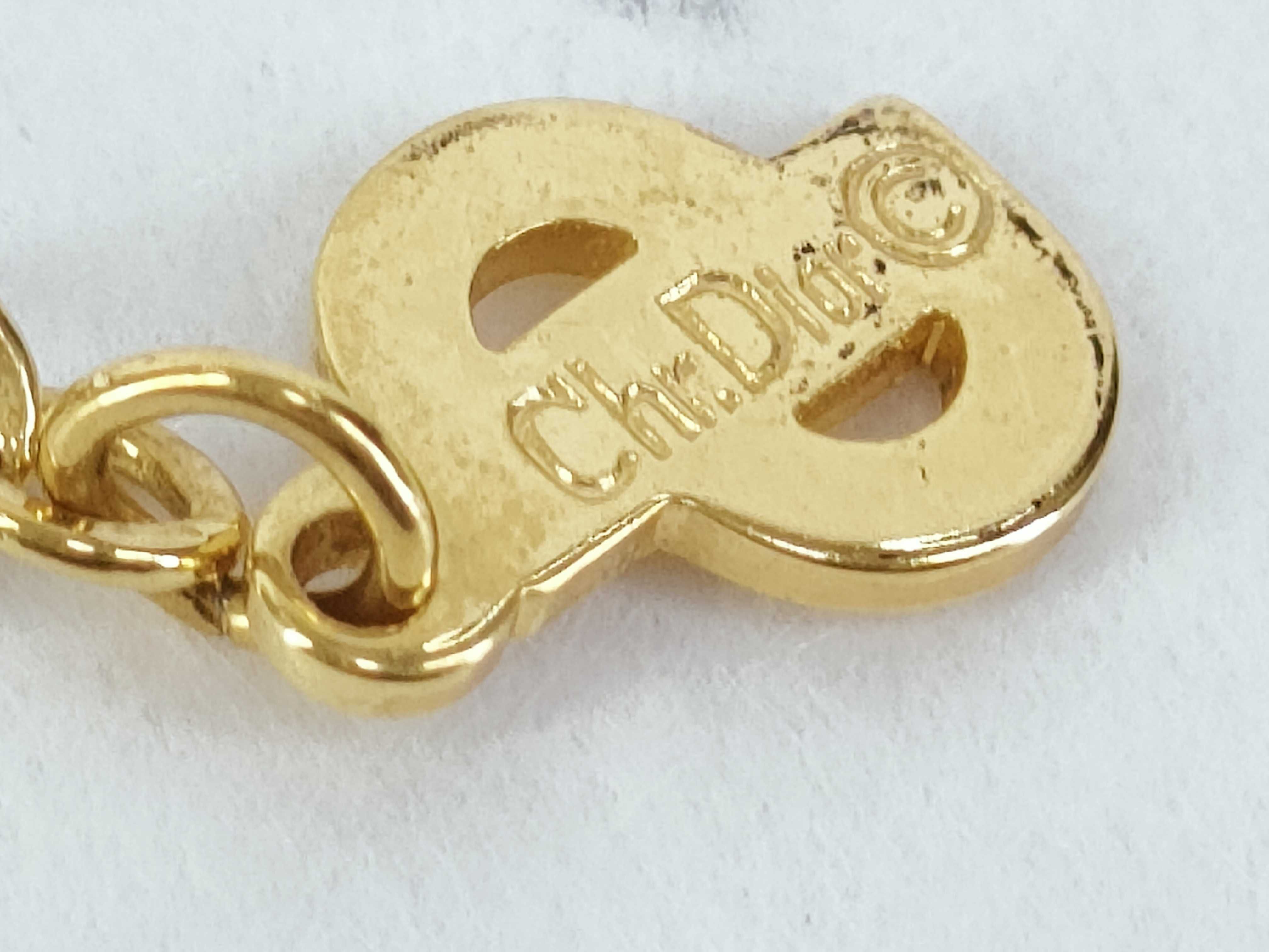 Logo Oval Twist Gold White Necklace — view 9