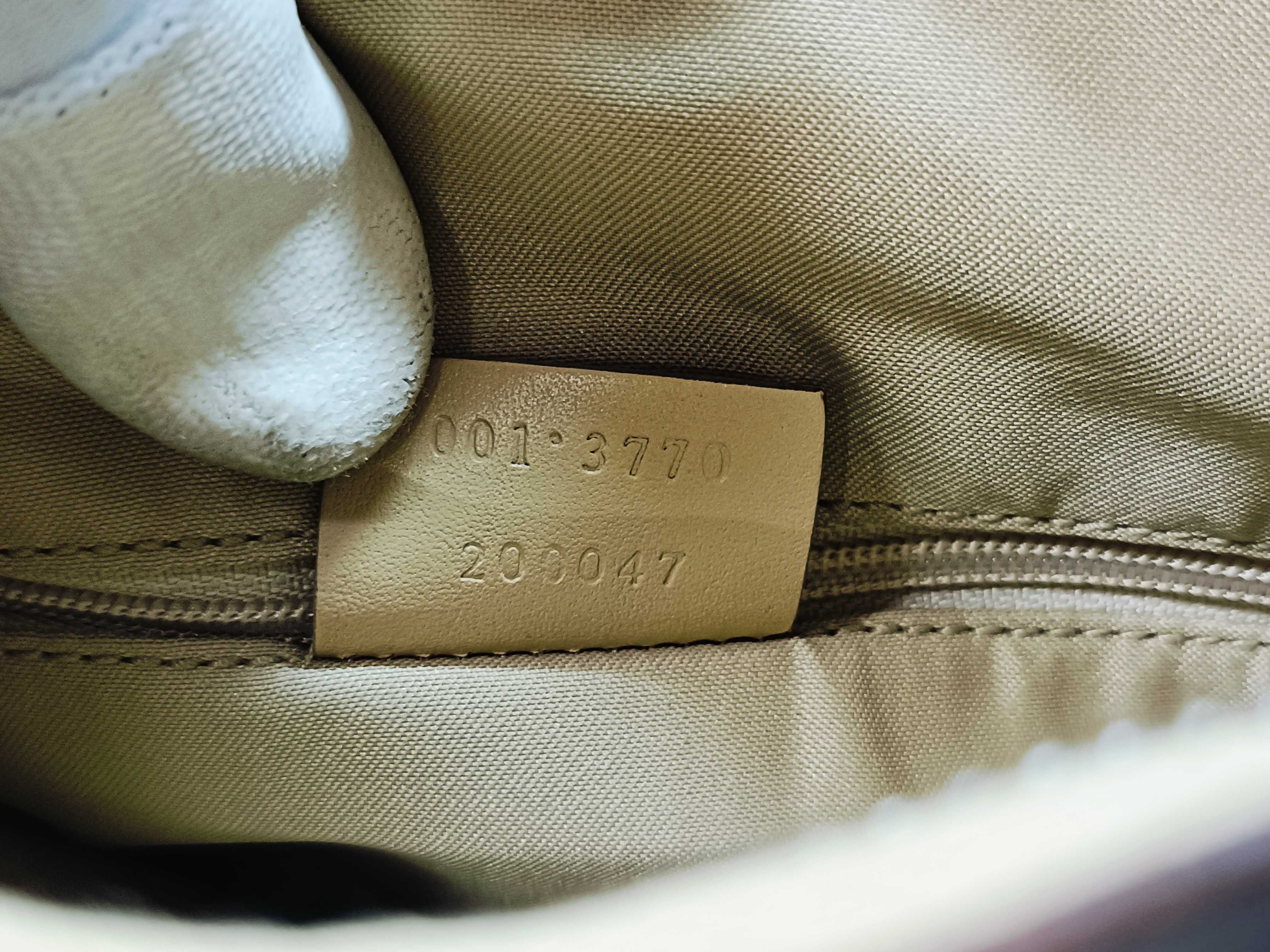 GG Canvas Handbag 001・3770 Shoulder Bag — view 15