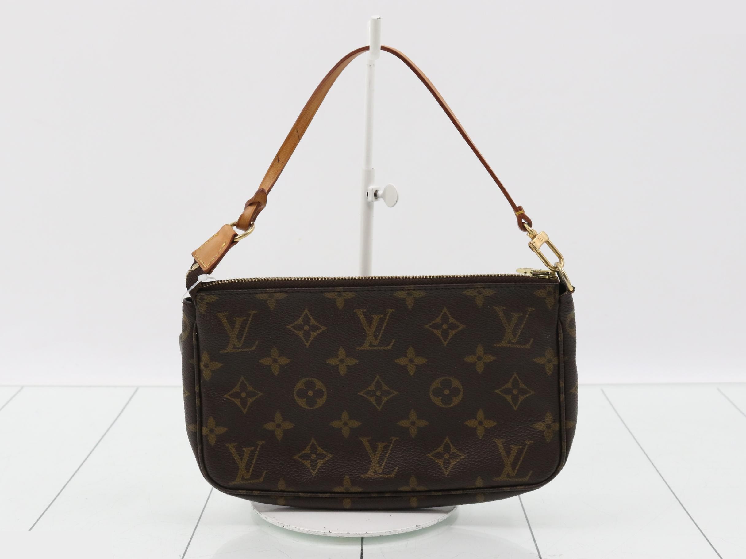 Pochette Accessoires (old model) — view 2