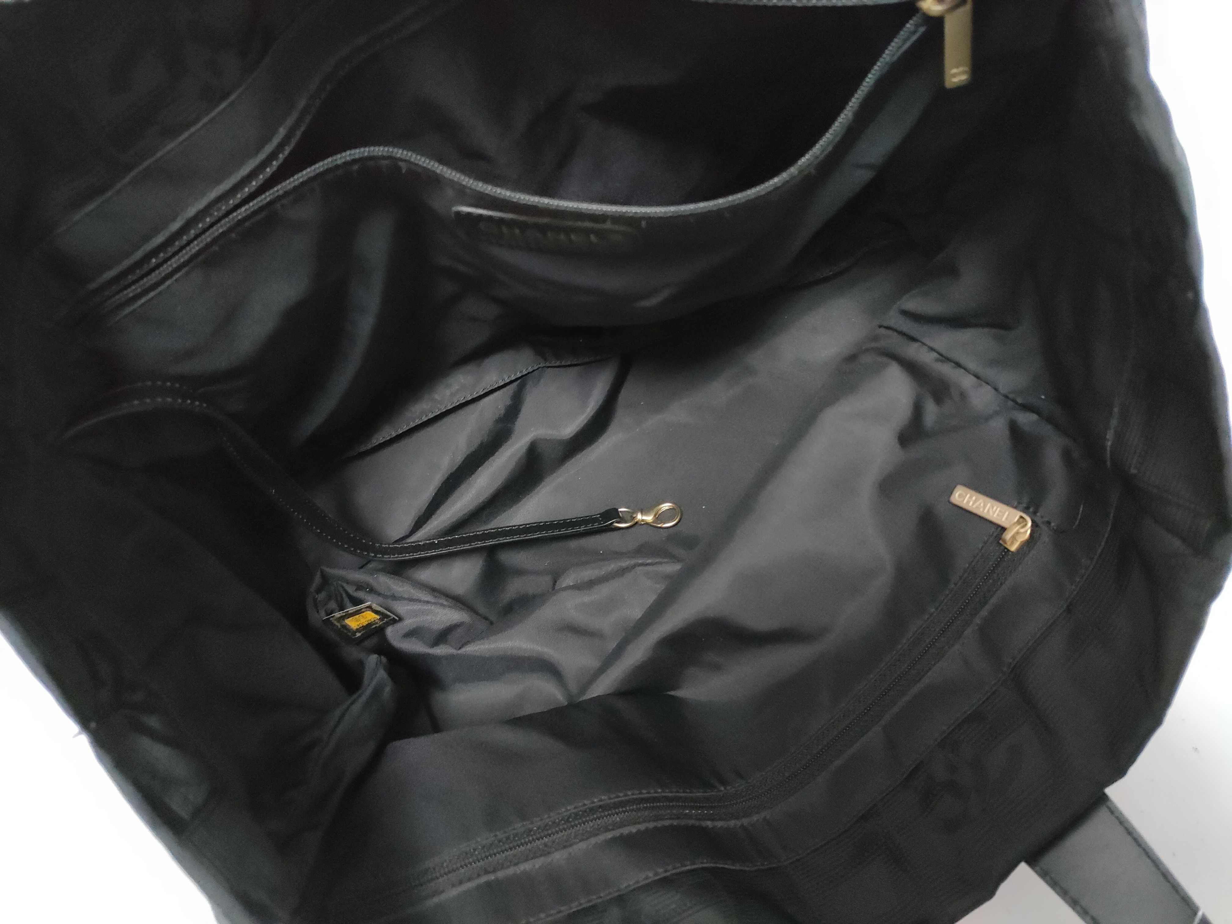 New Travel Line Black Tote Bag (No. 10s) — view 14
