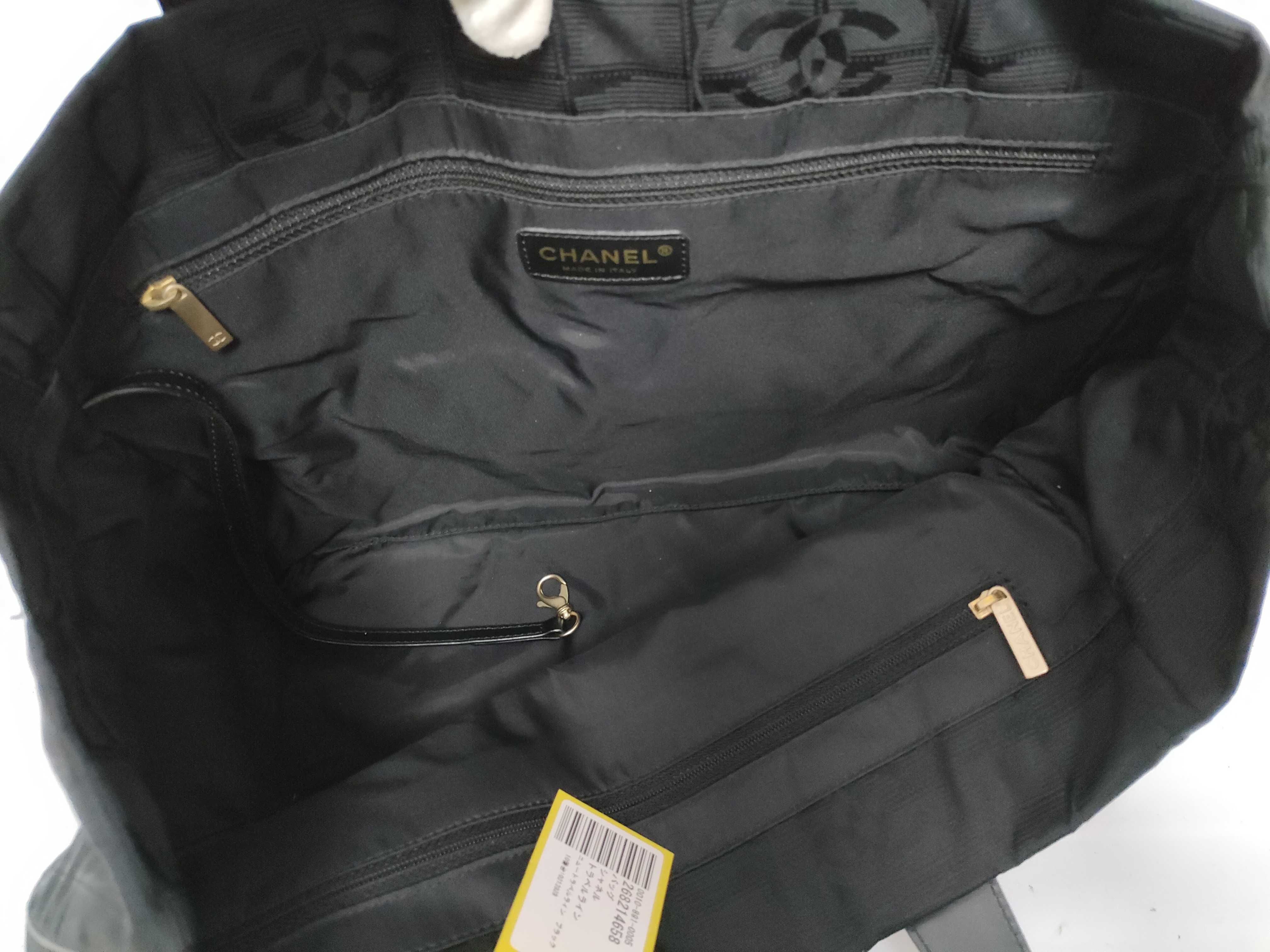 New Travel Line Black Tote Bag (No. 10s) — view 8