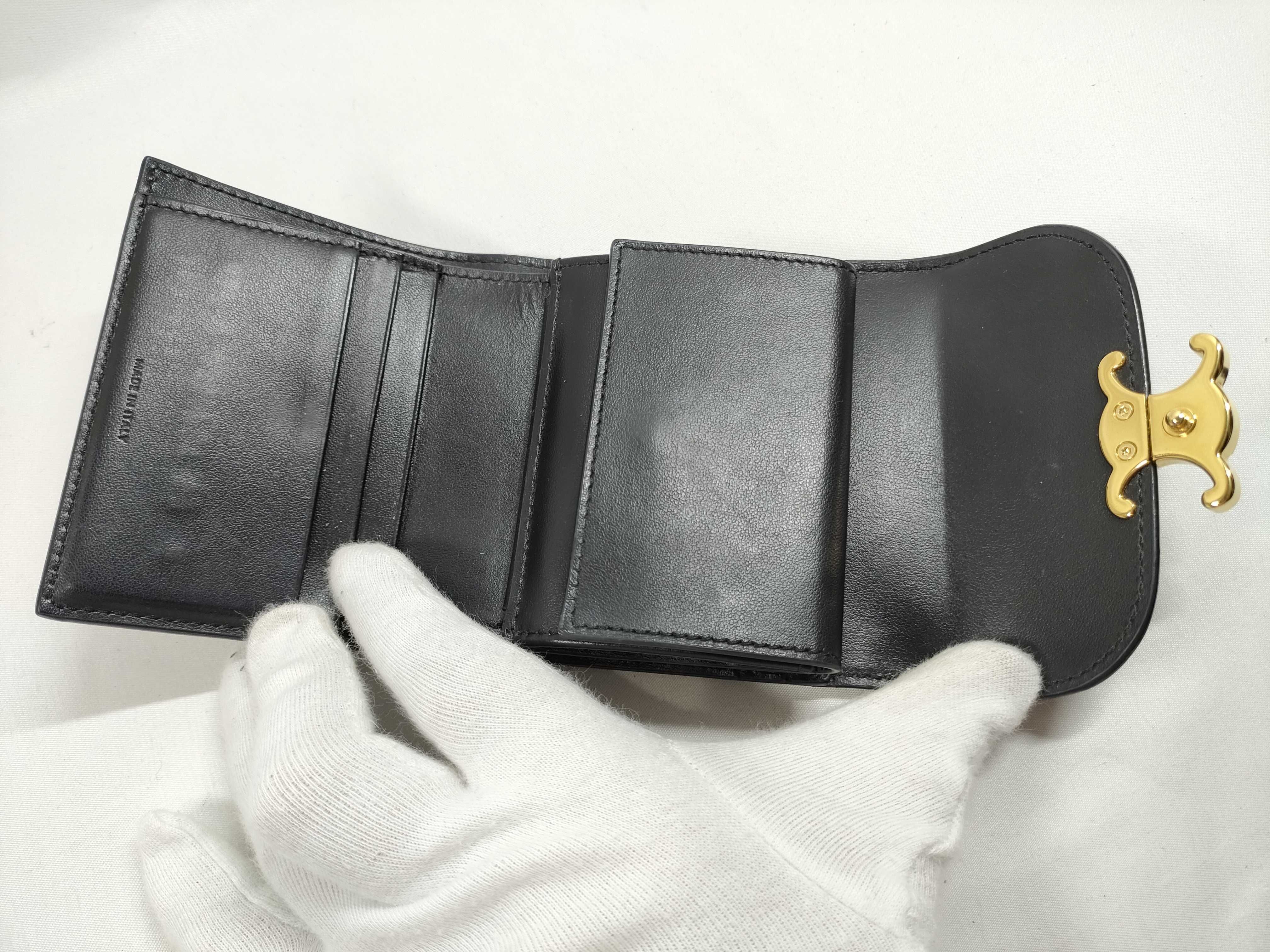 Triomphe Calf Compact Wallet — view 8