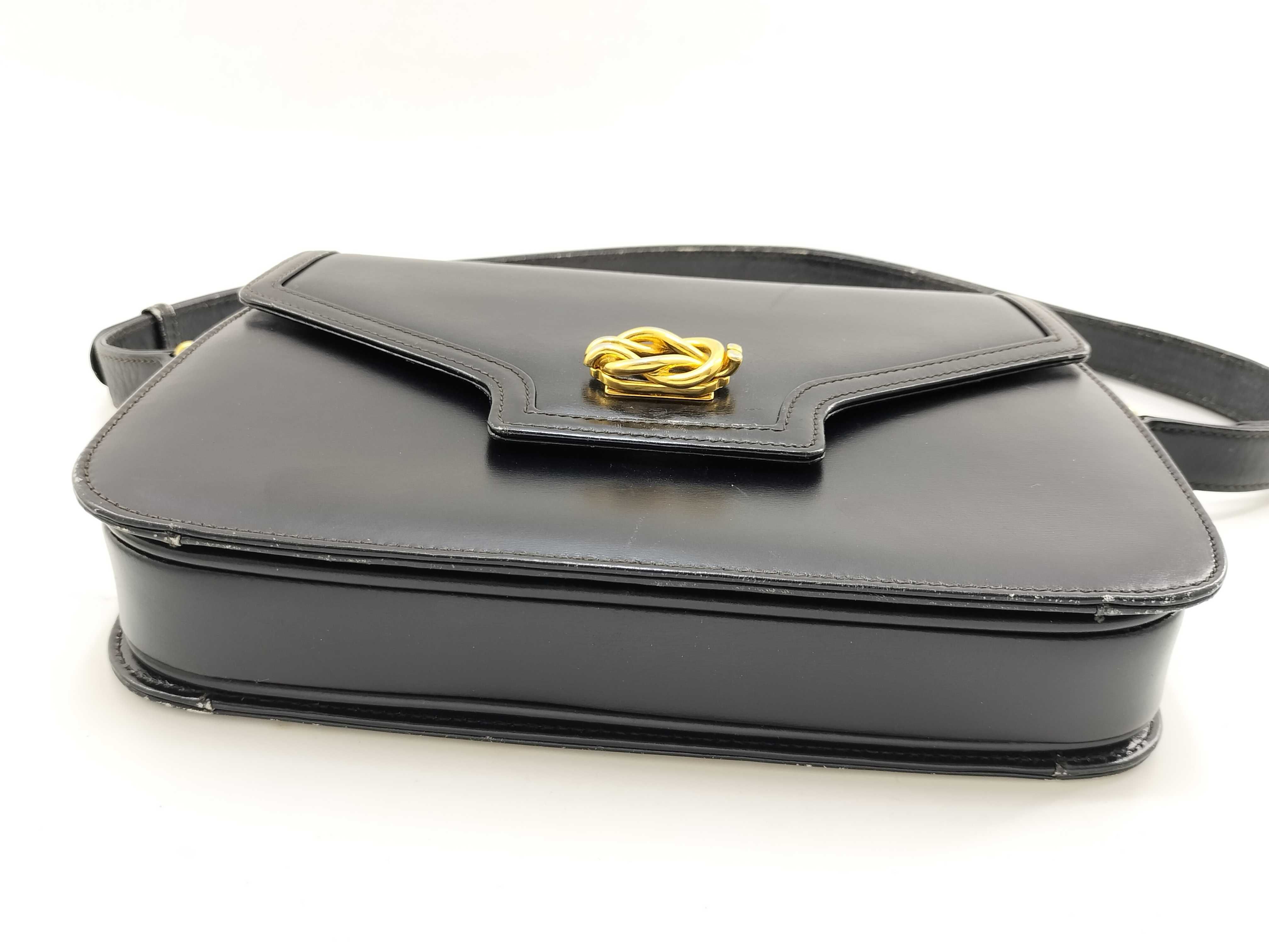 001 406 Turnlock Leather Shoulder Bag — view 3