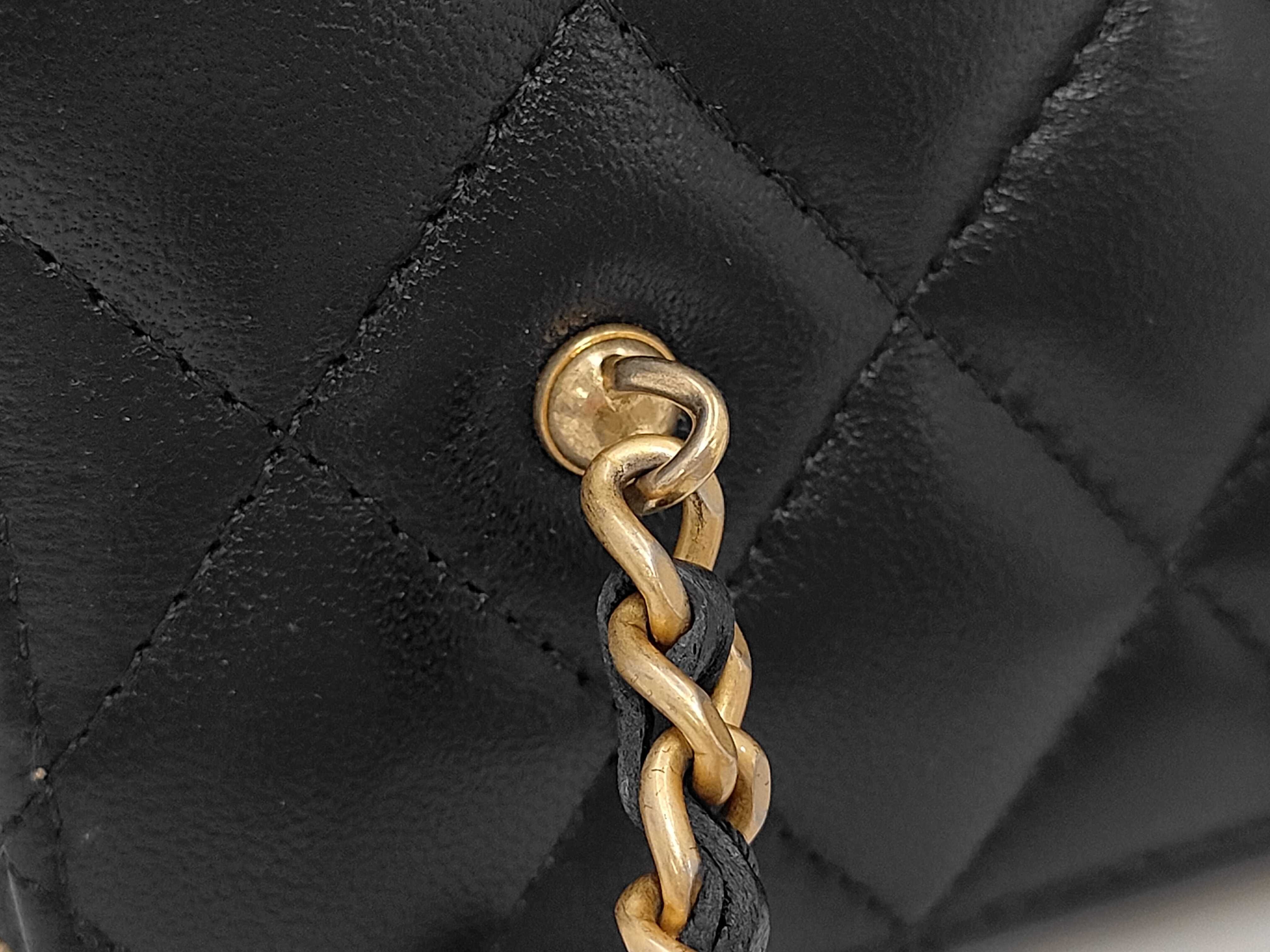 Matelassé Vanity Chain Shoulder Bag, Lambskin, Black, Gold Hardware. — view 6