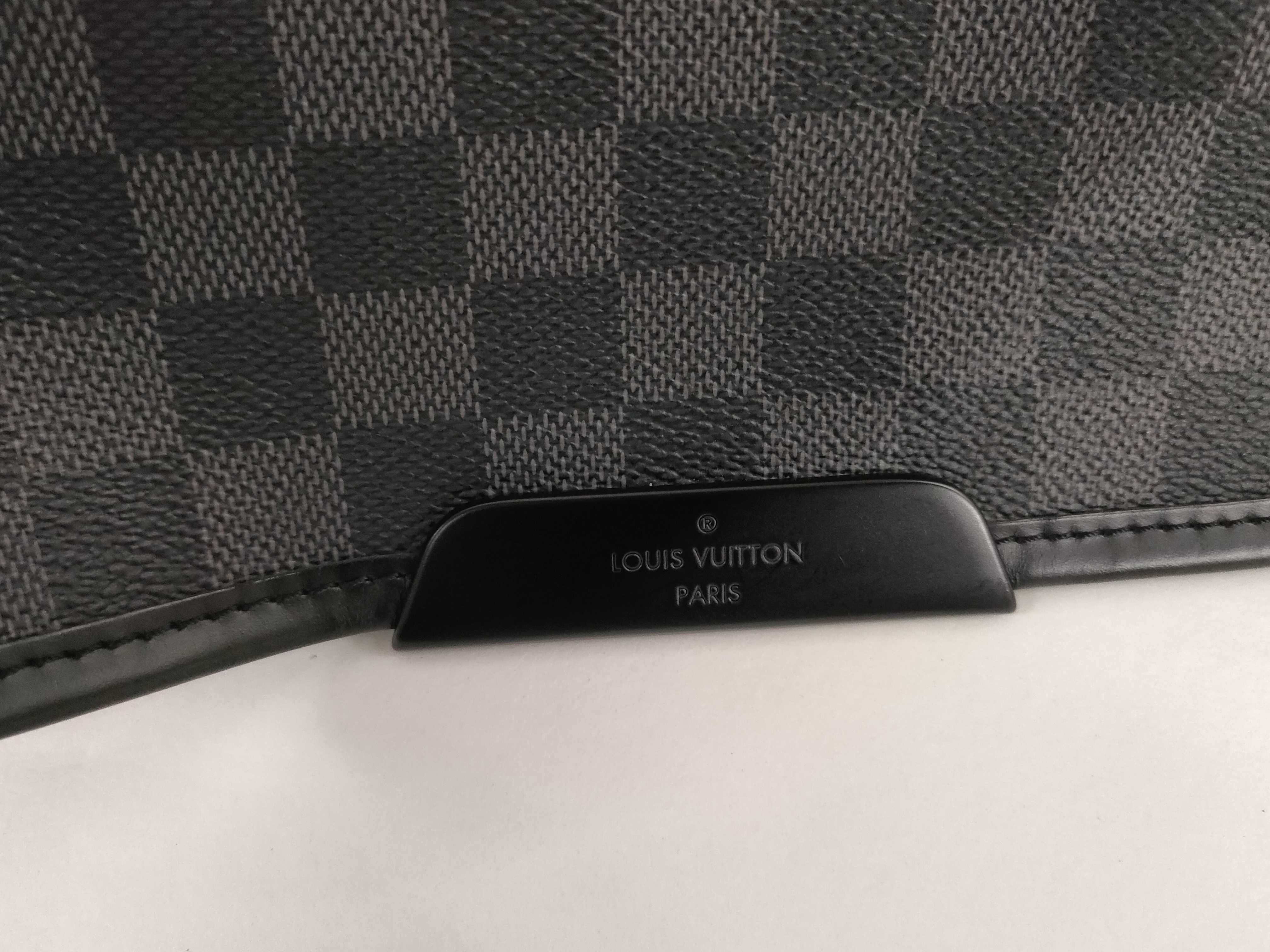 Damier Graphite Daniel Shoulder Bag — view 12
