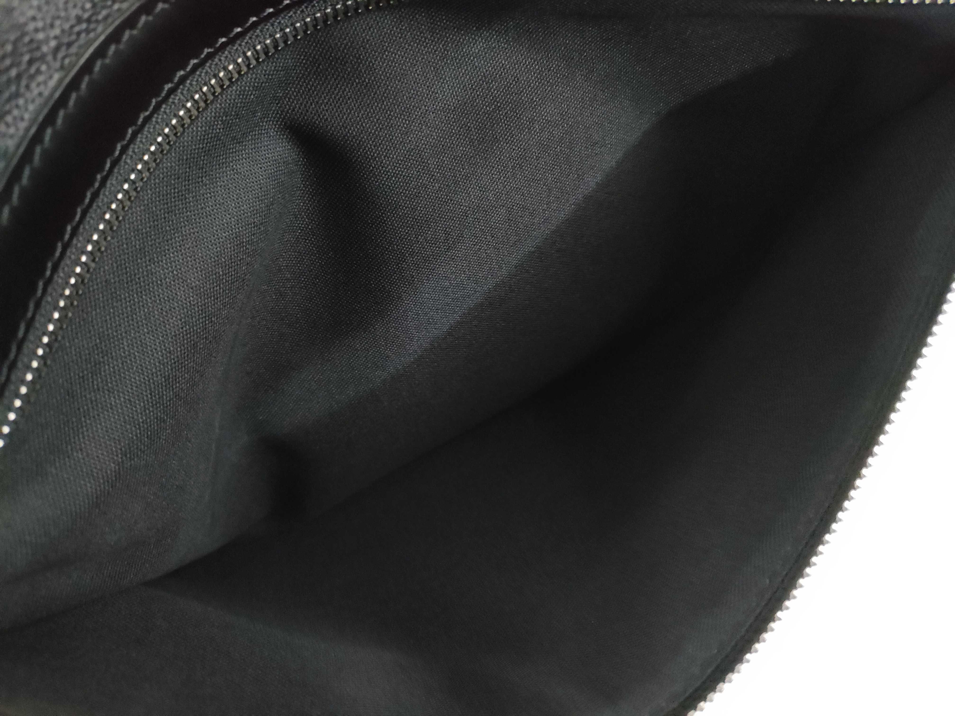 Damier Graphite Daniel Shoulder Bag — view 14