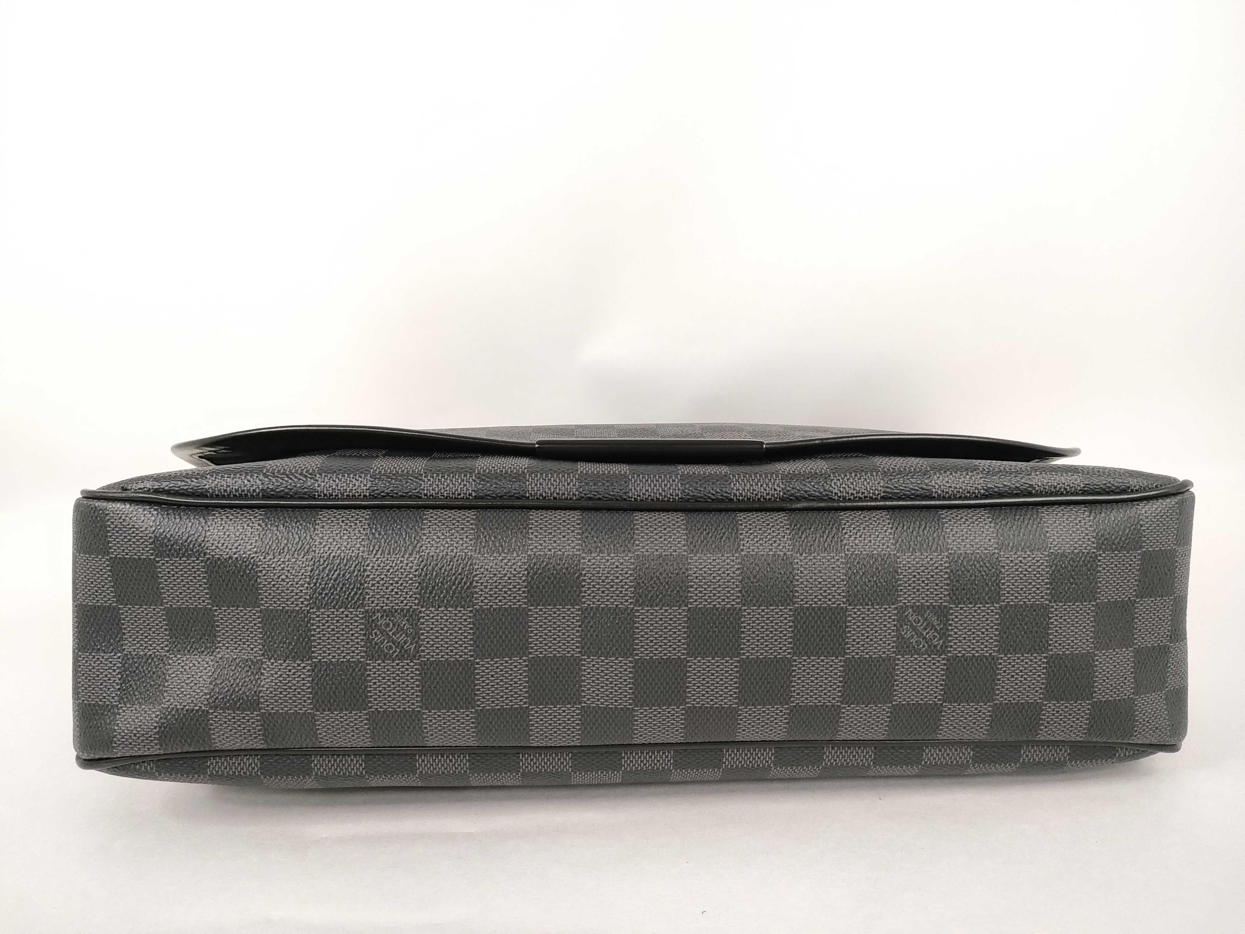 Damier Graphite Daniel Shoulder Bag — view 7