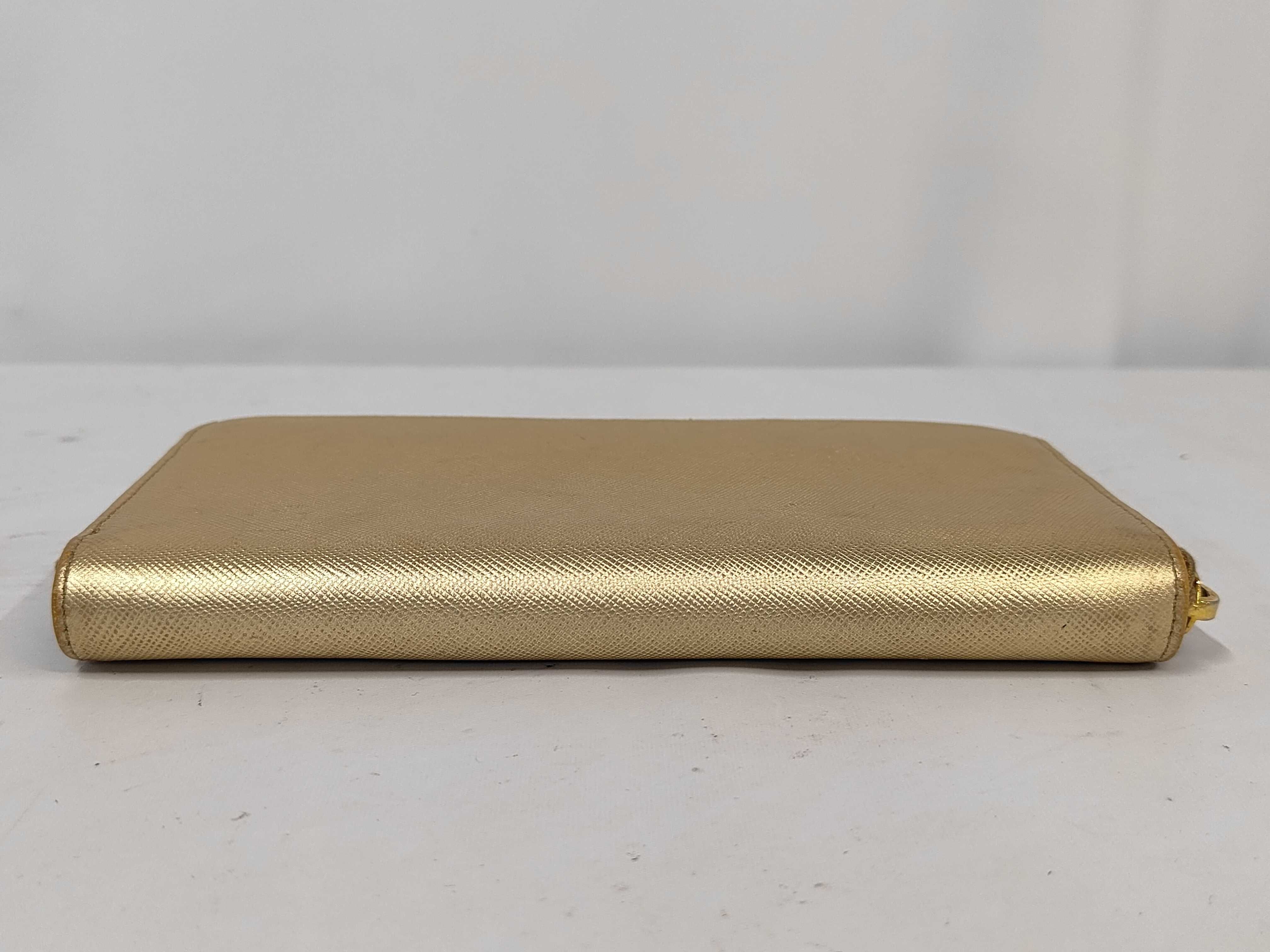 Gold Wallet — view 4