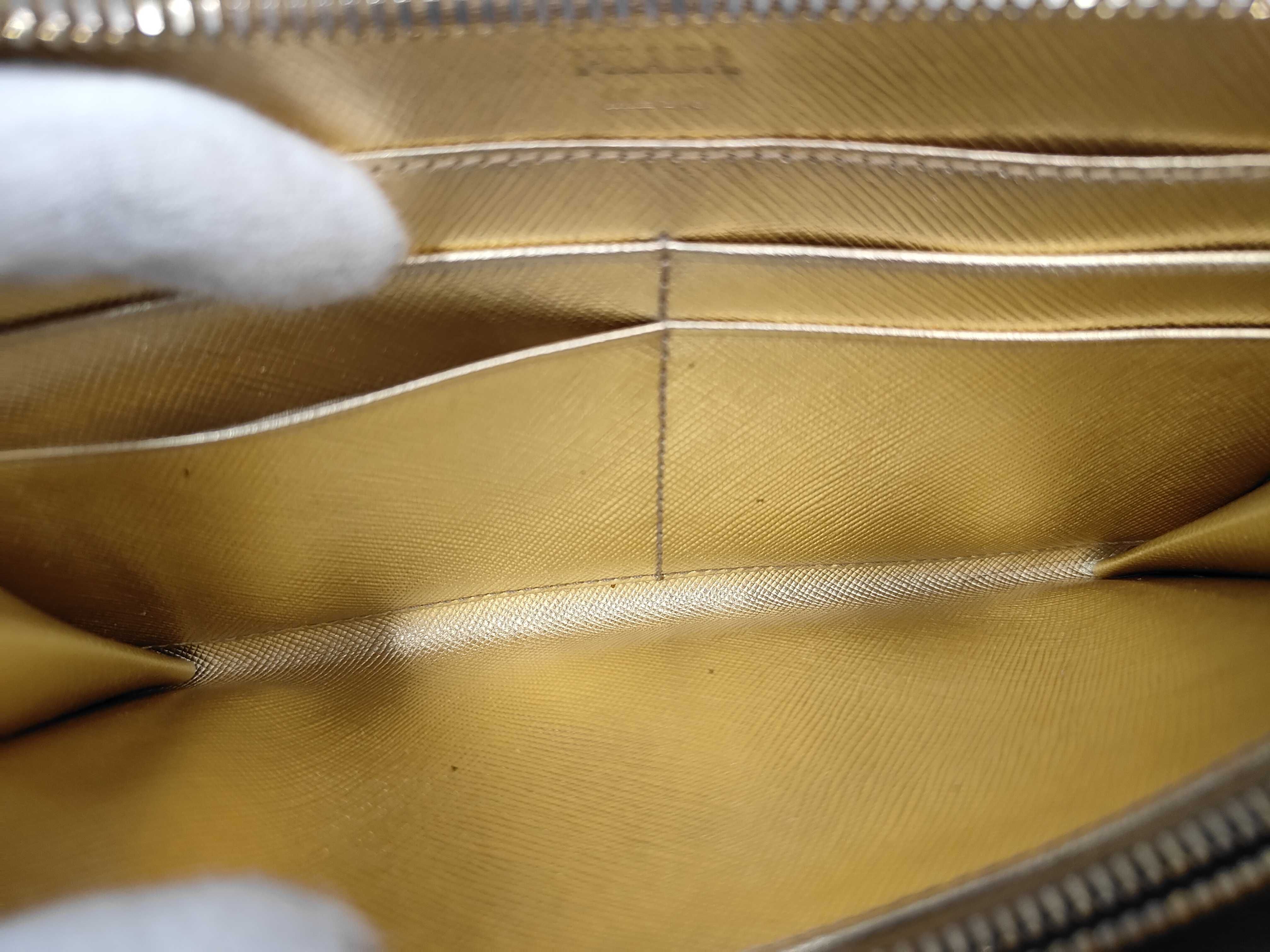 Gold Wallet — view 7
