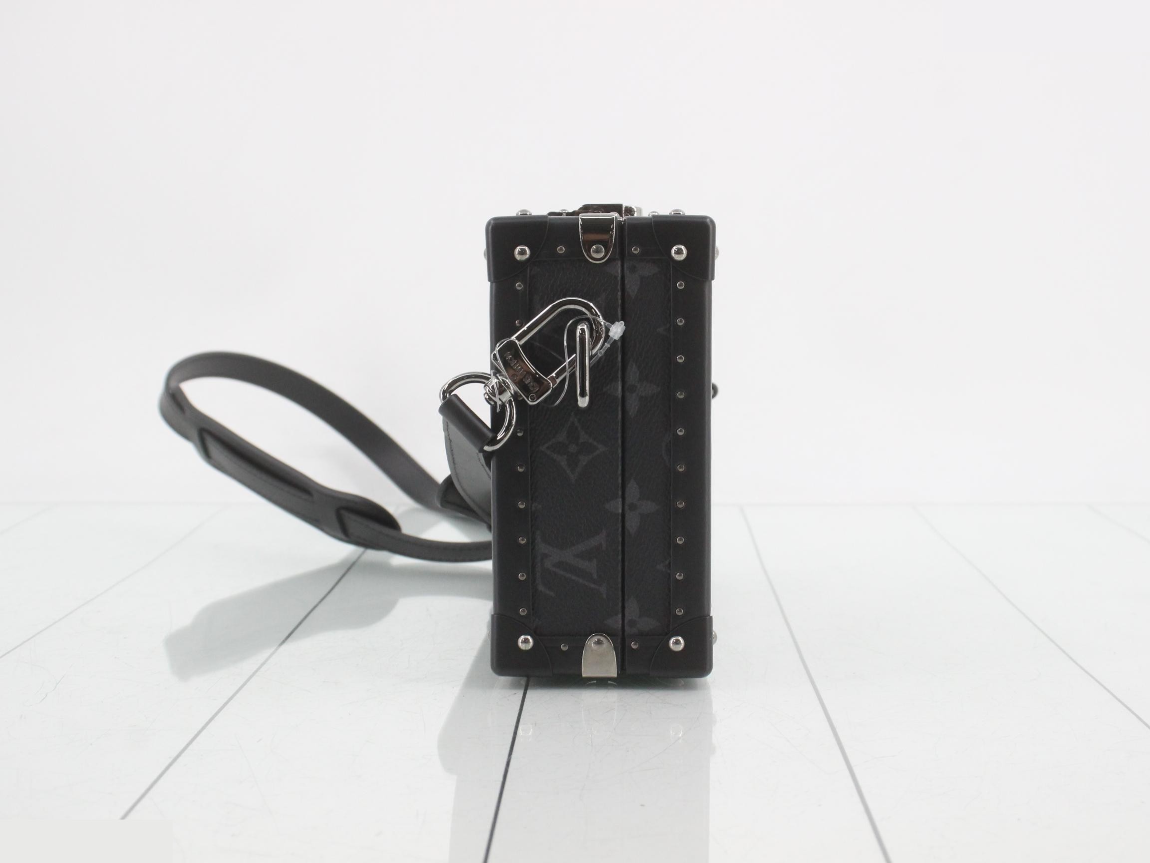Trunk Box Eclipse 2-Way Shoulder Bag RFID Unused — view 3