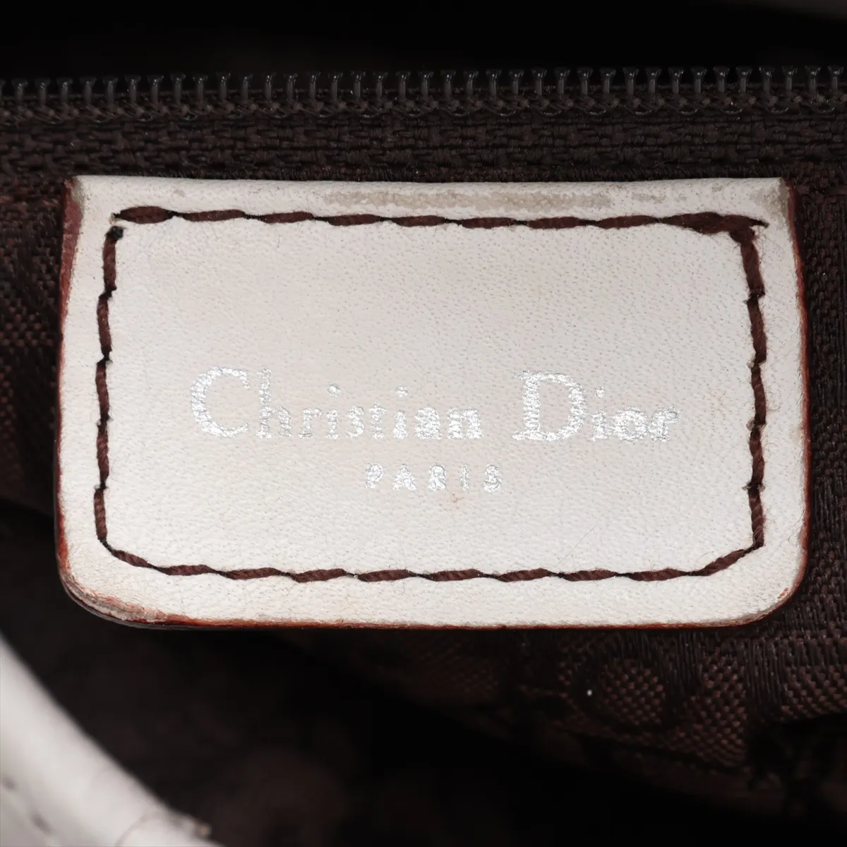 Saddle Leather Shoulder Bag, White — view 10