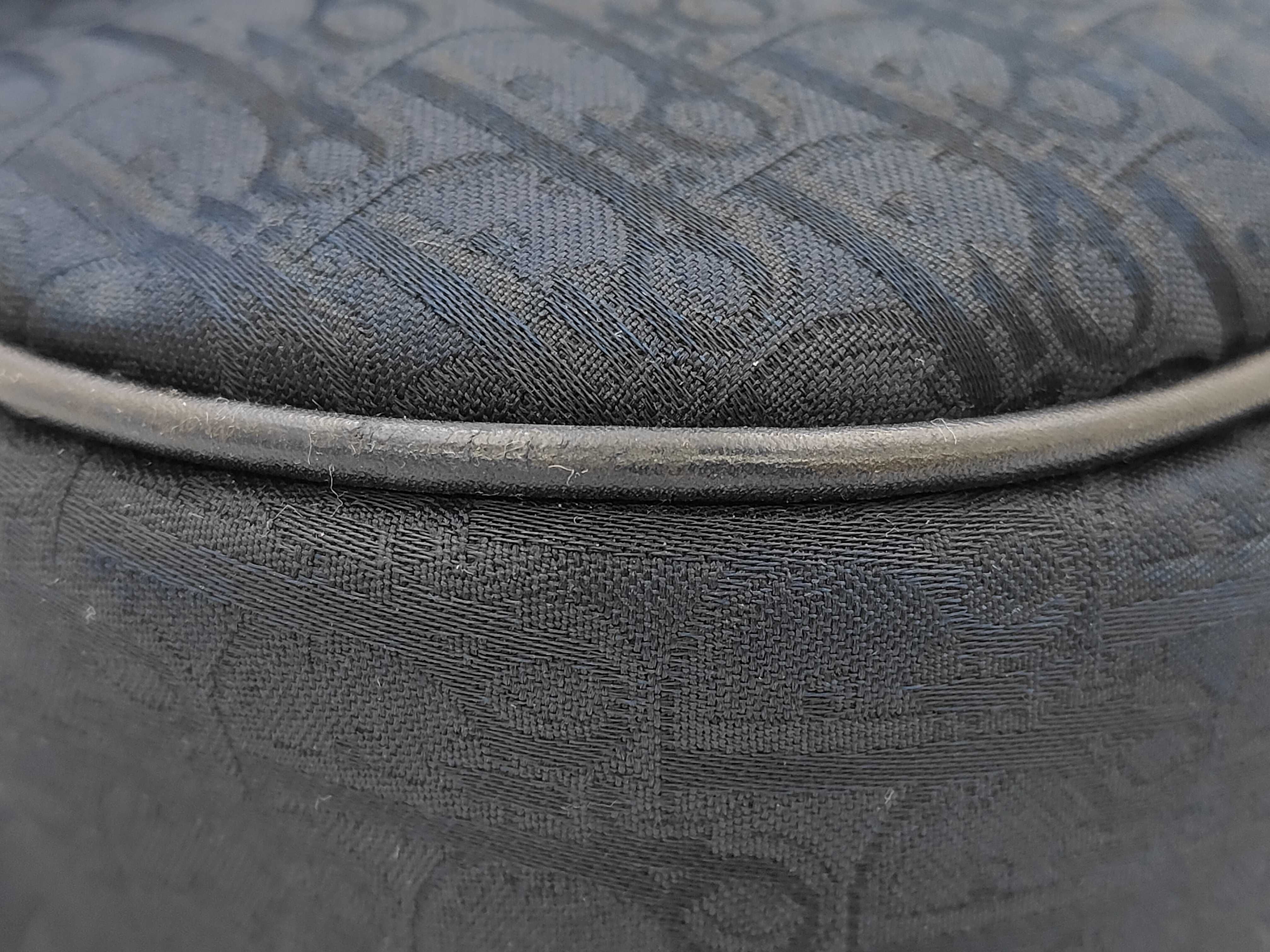 CHRISTIAN Trotter Navy Shoulder Bag — view 6