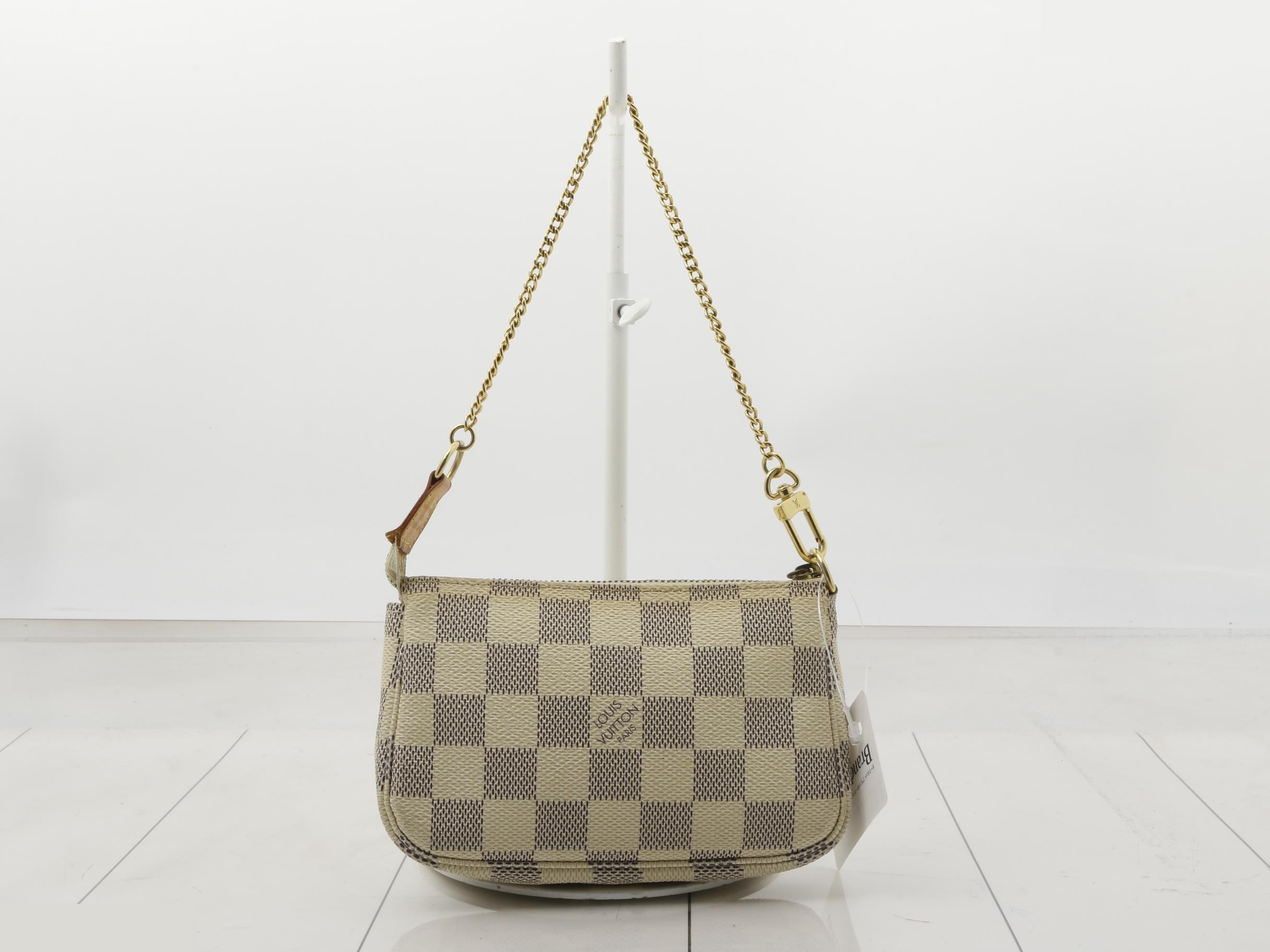 Damier Azur Mini Pochette Accessoires — view 2