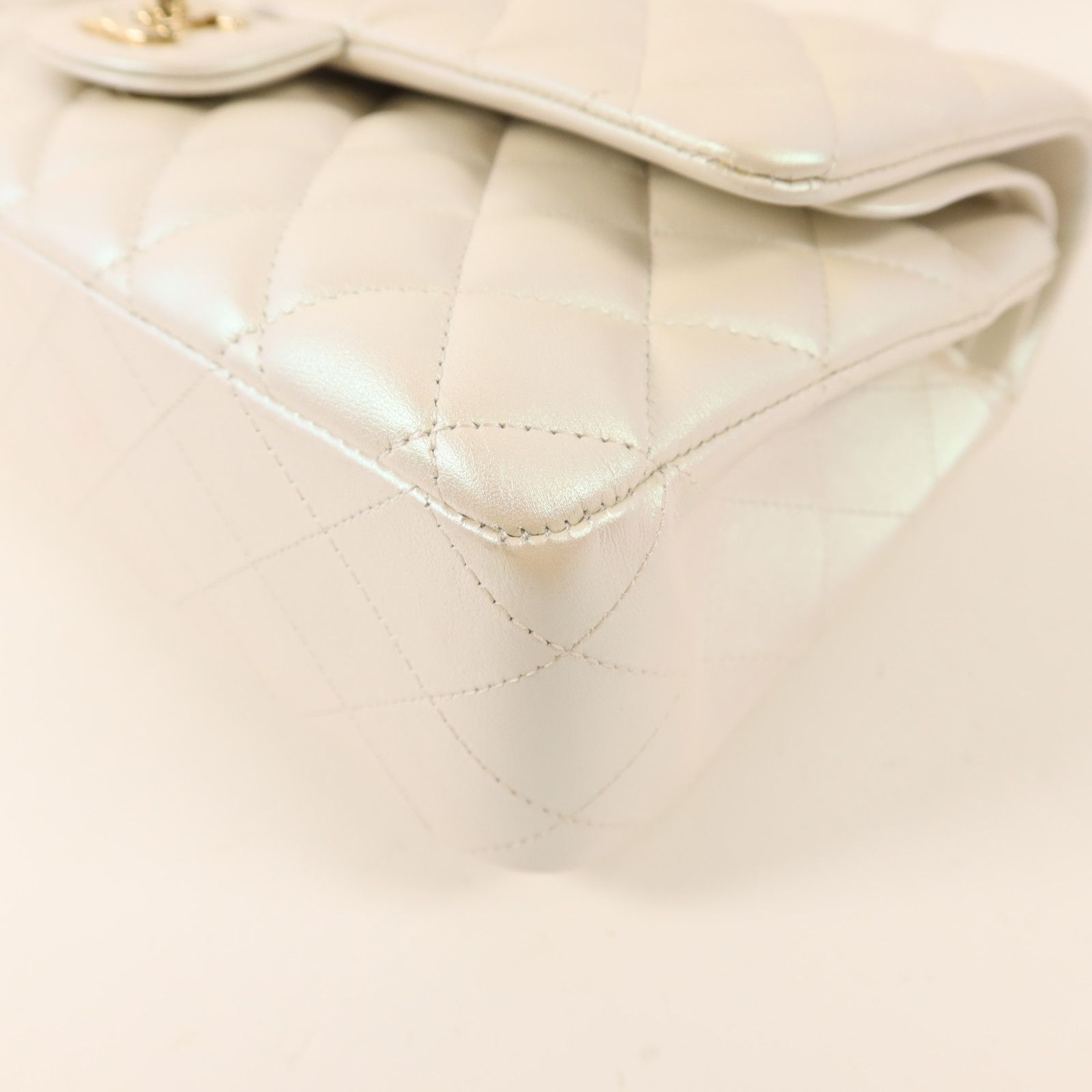 A, White — view 12