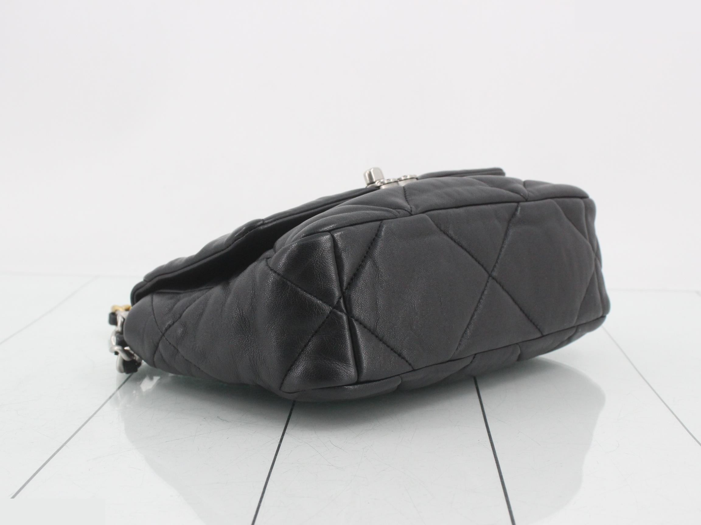 19 Lambskin Matelassé Shoulder Bag — view 5