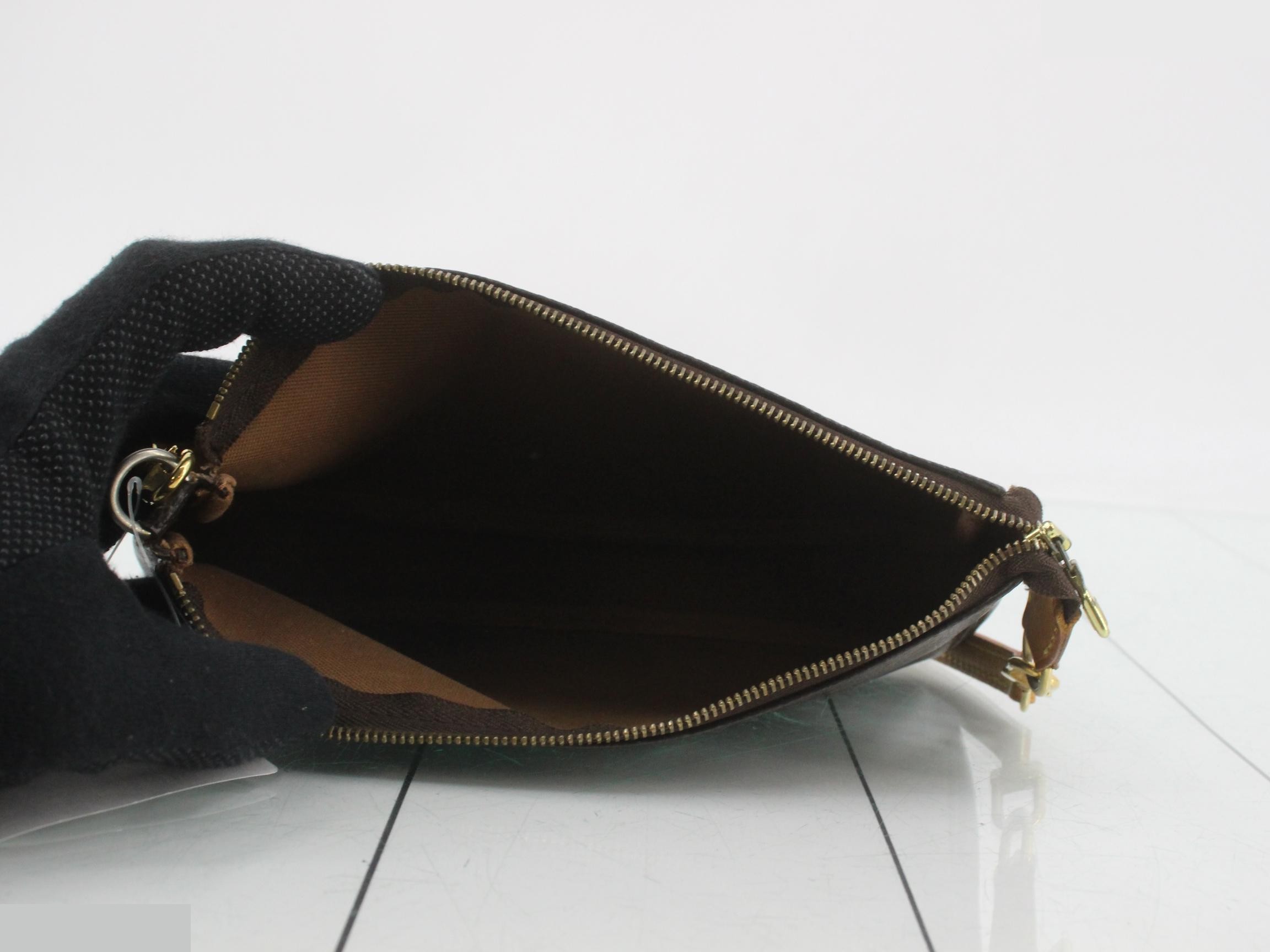 Pochette Accessoires (old model) — view 4