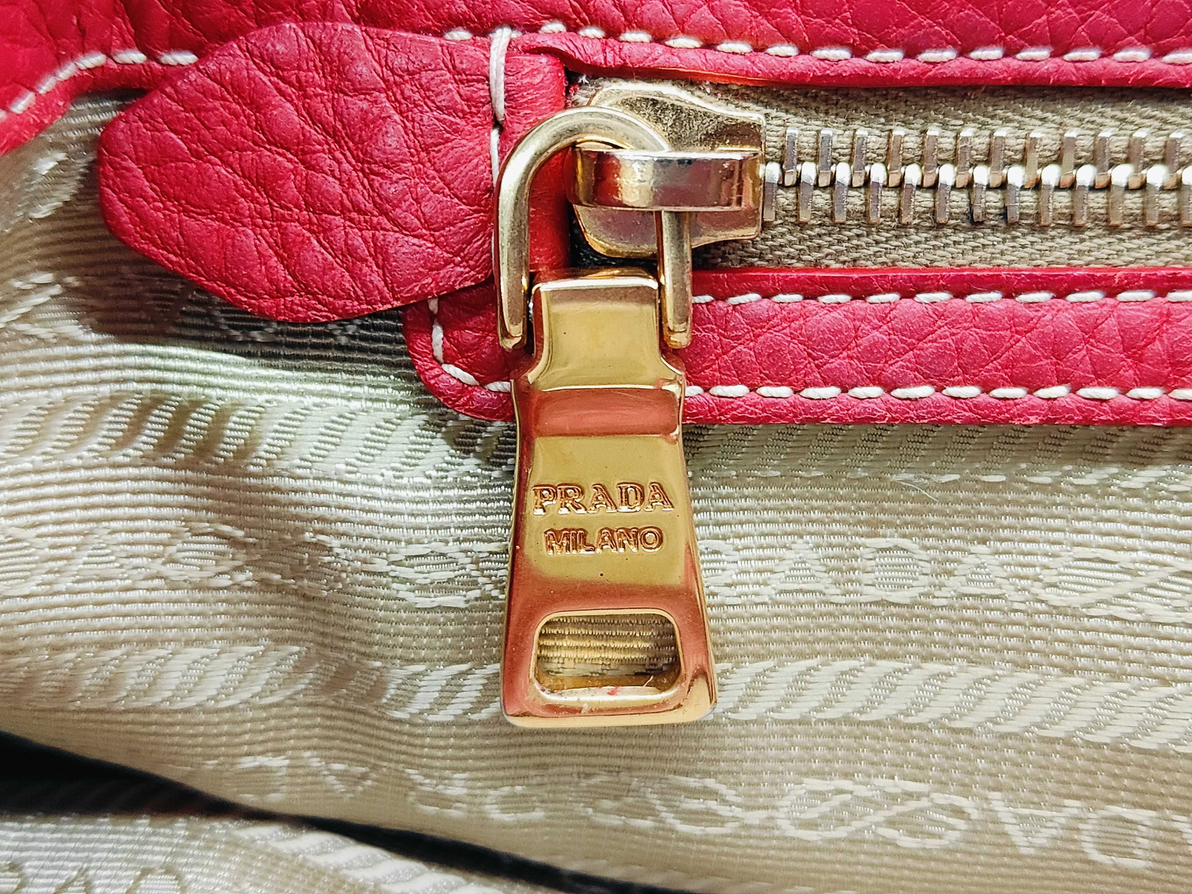 Vitello Daino Leather Tote Bag — view 8