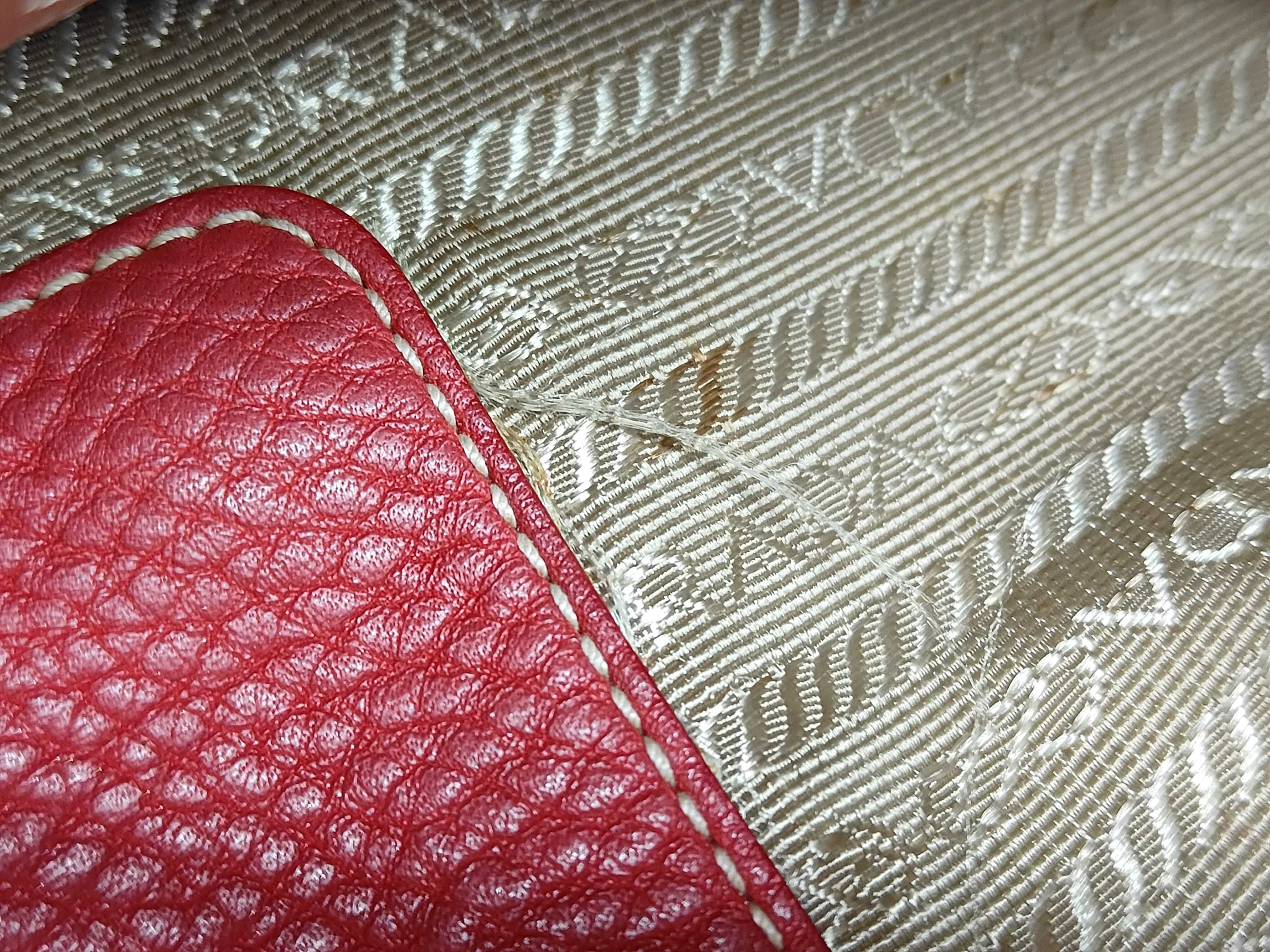 Vitello Daino Leather Tote Bag — view 10