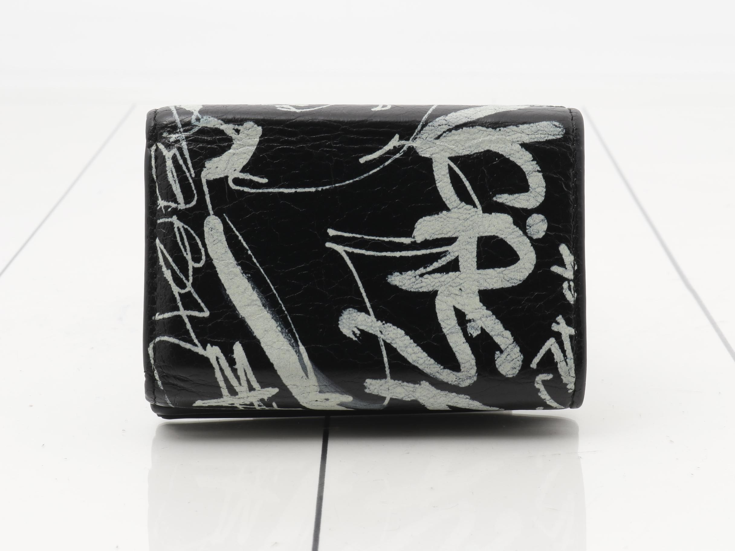 Wallet, Tri-fold Wallet, 594312, Graphic — view 2