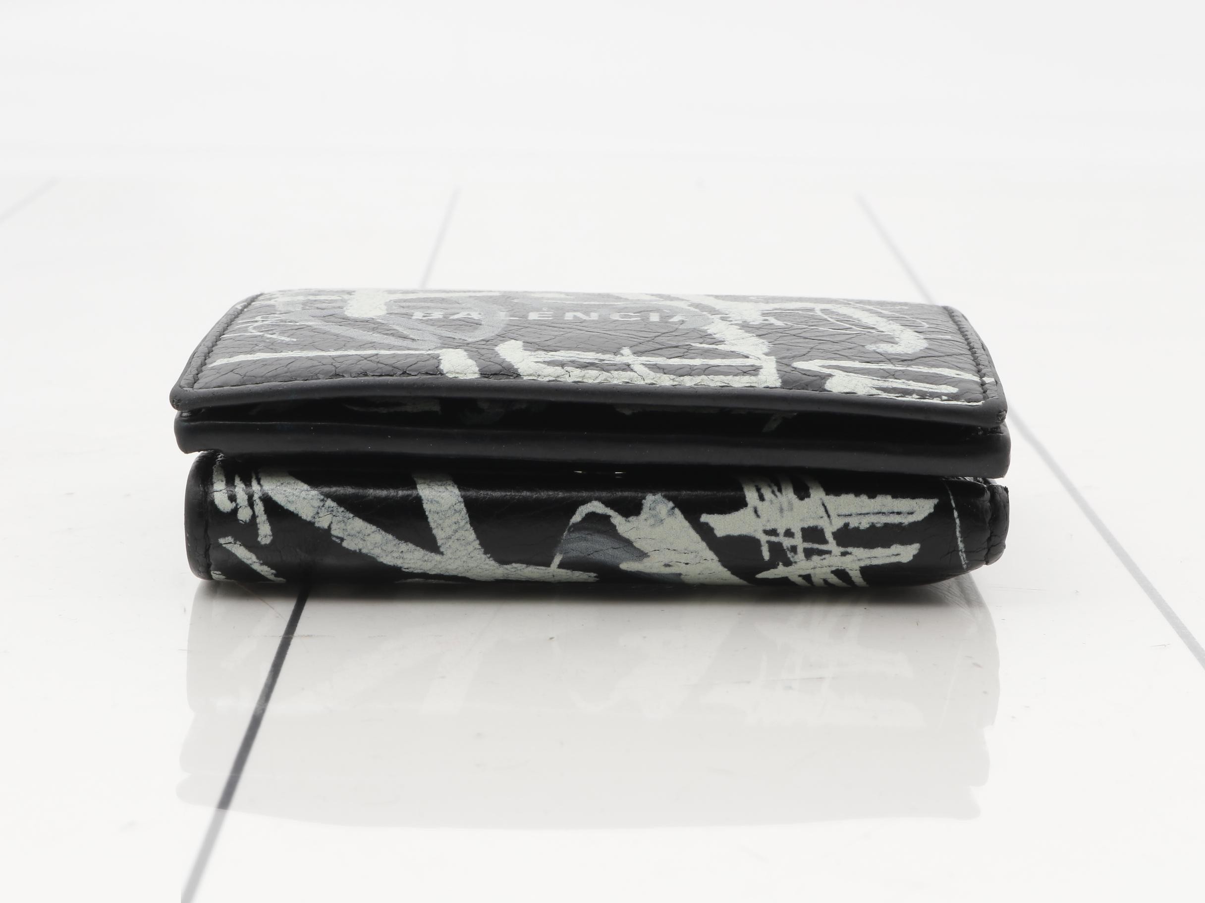 Wallet, Tri-fold Wallet, 594312, Graphic — view 3