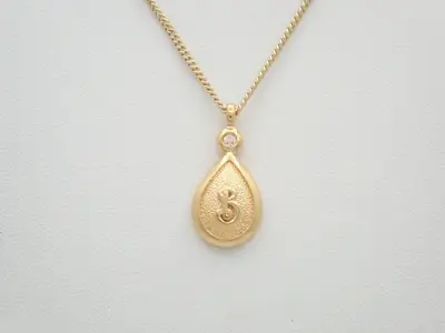 Other lines: Precious metals, necklaces, pendants, chain approximately 43cm