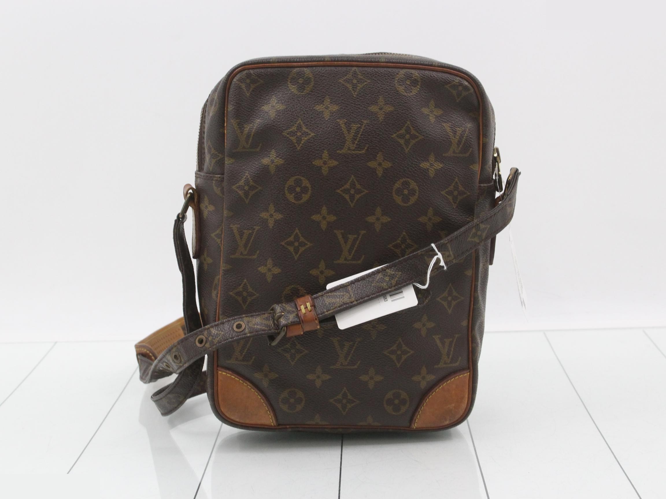 Danube MM Shoulder Bag — view 2
