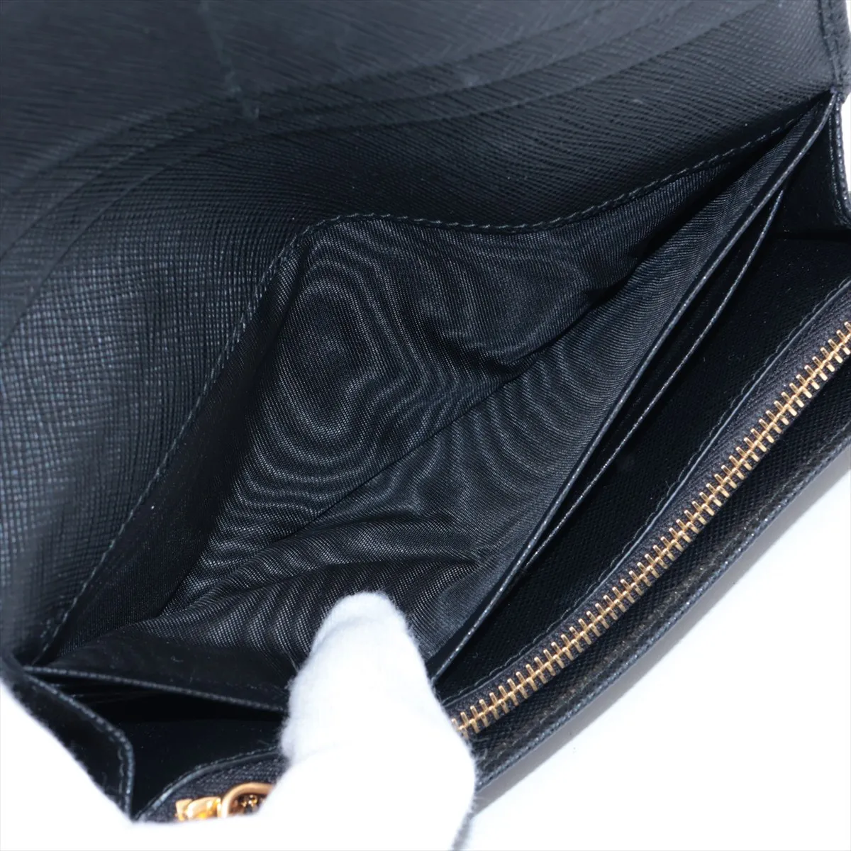 Saffiano Triangle Logo Leather Long Wallet, Black (Zipper end is misaligned) — view 4