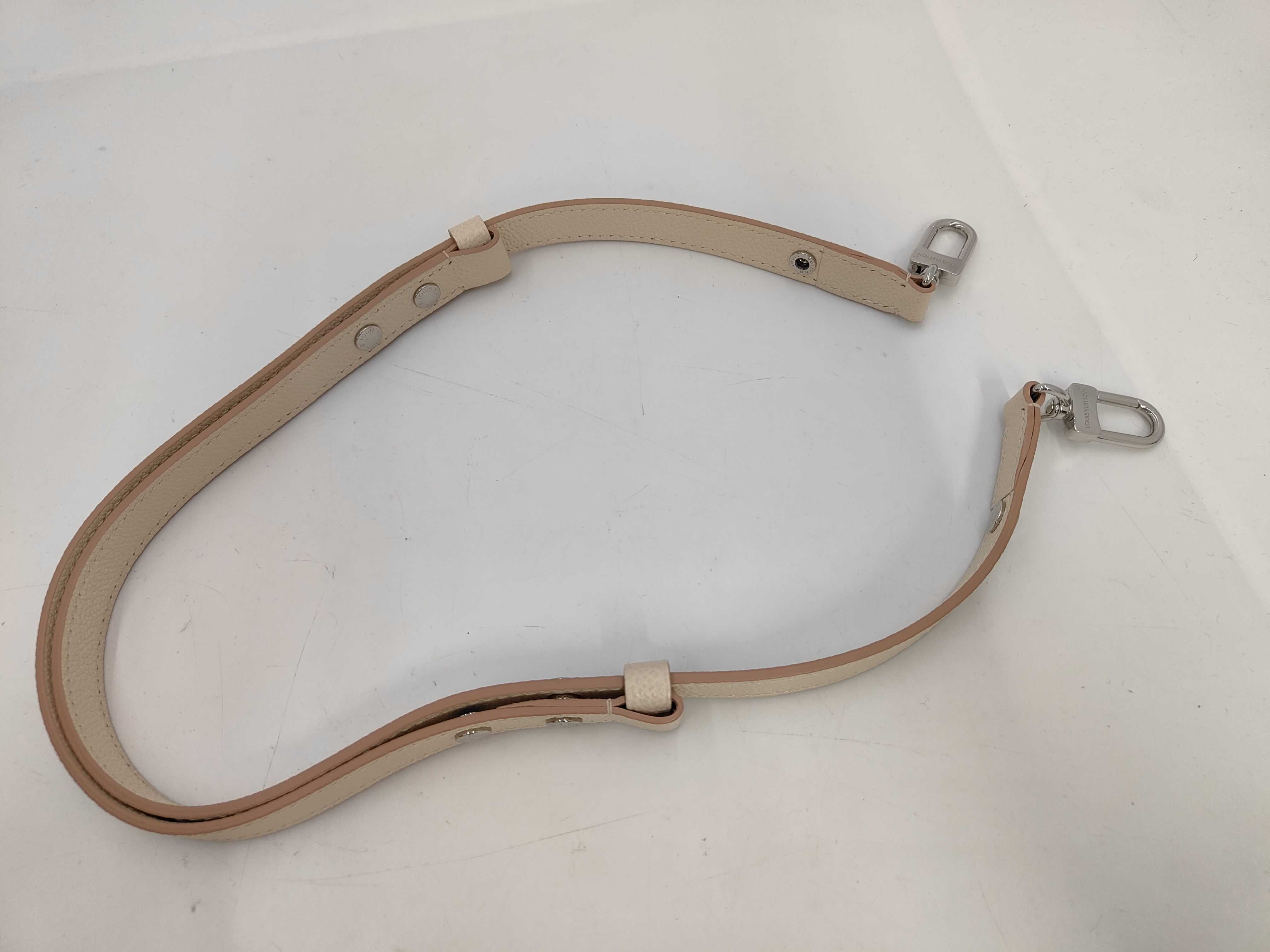 Epi Bussy NM Shoulder Bag — view 11