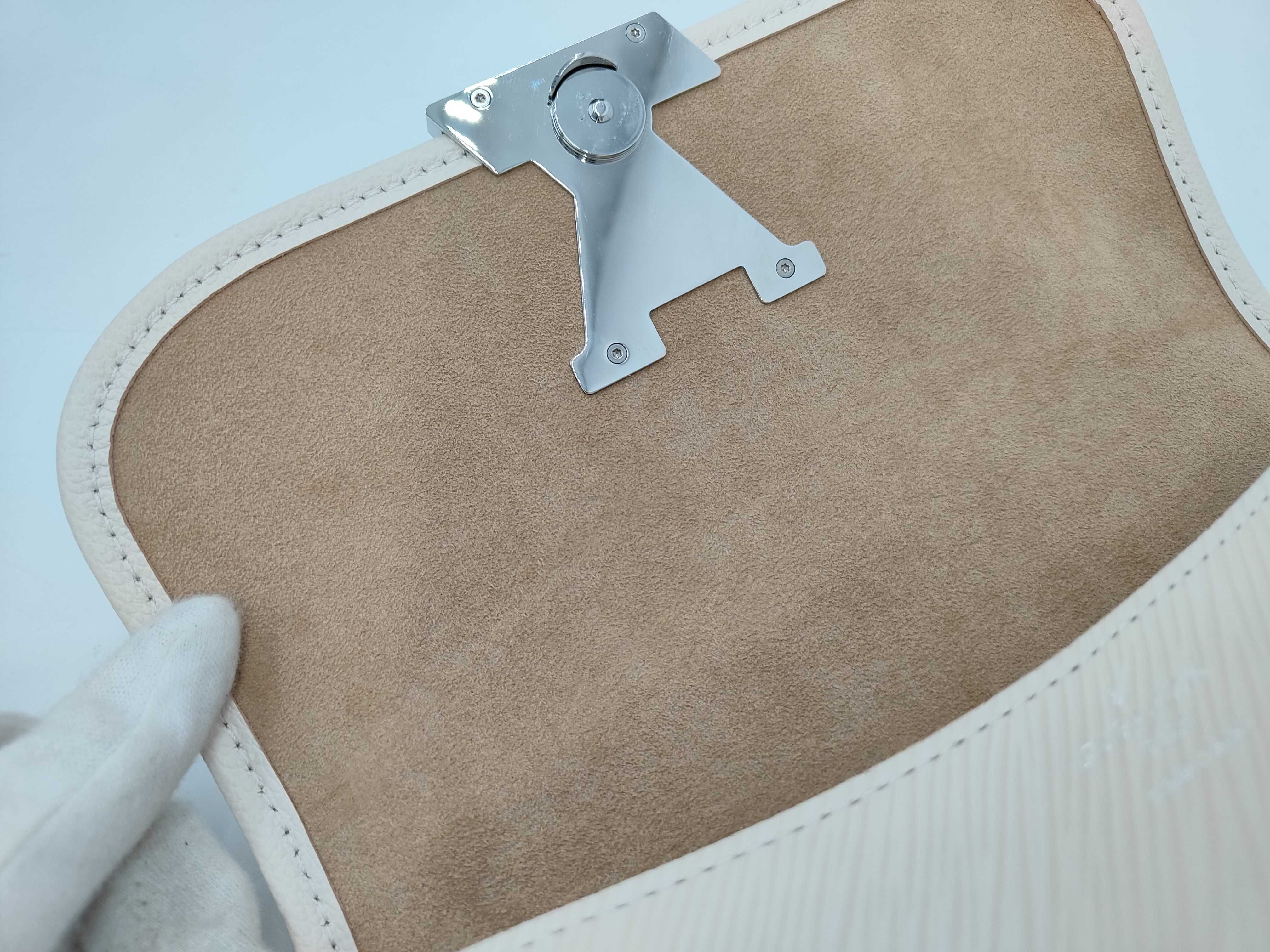 Epi Bussy NM Shoulder Bag — view 5