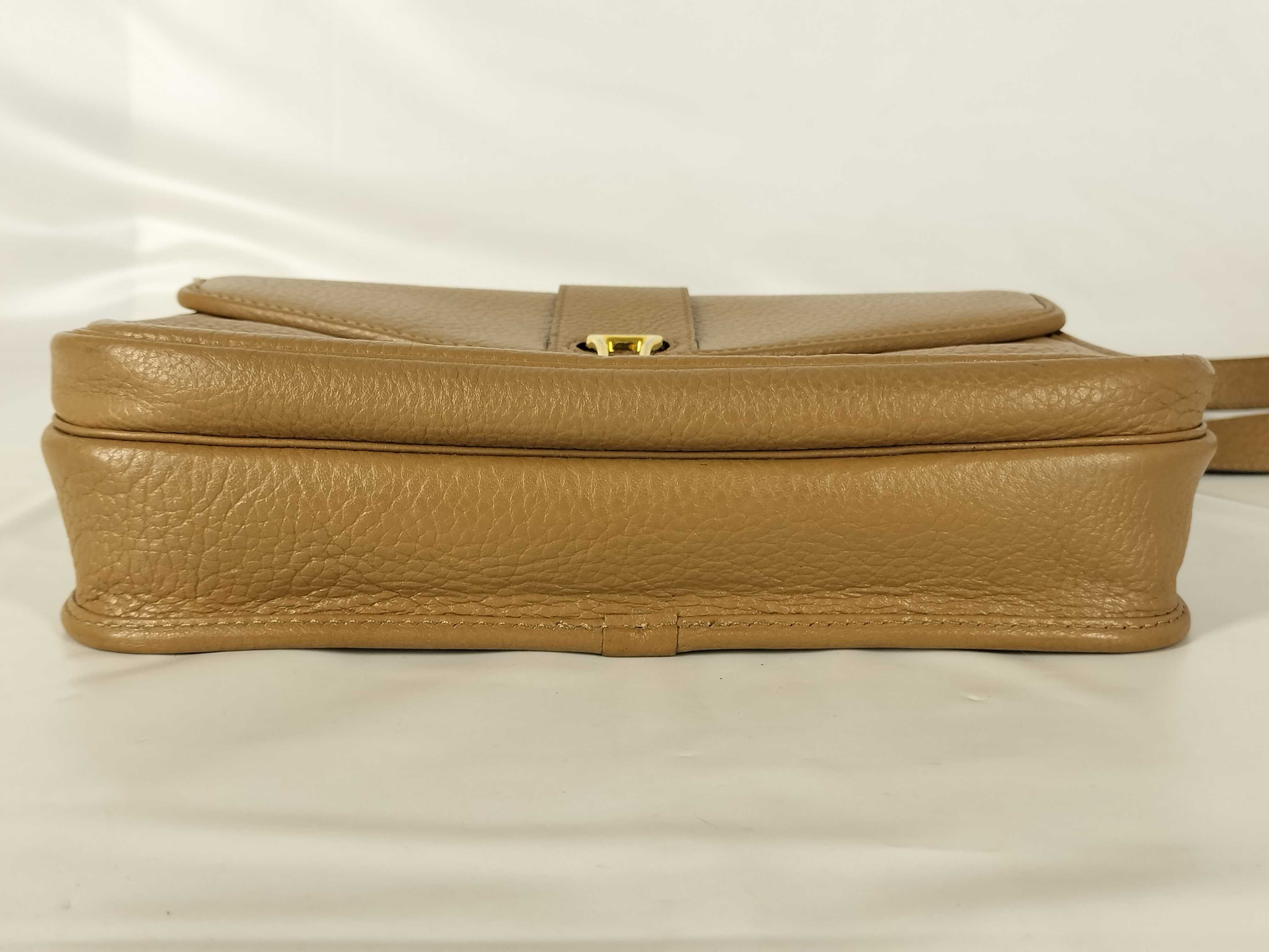 SACS Leather Shoulder Bag — view 7