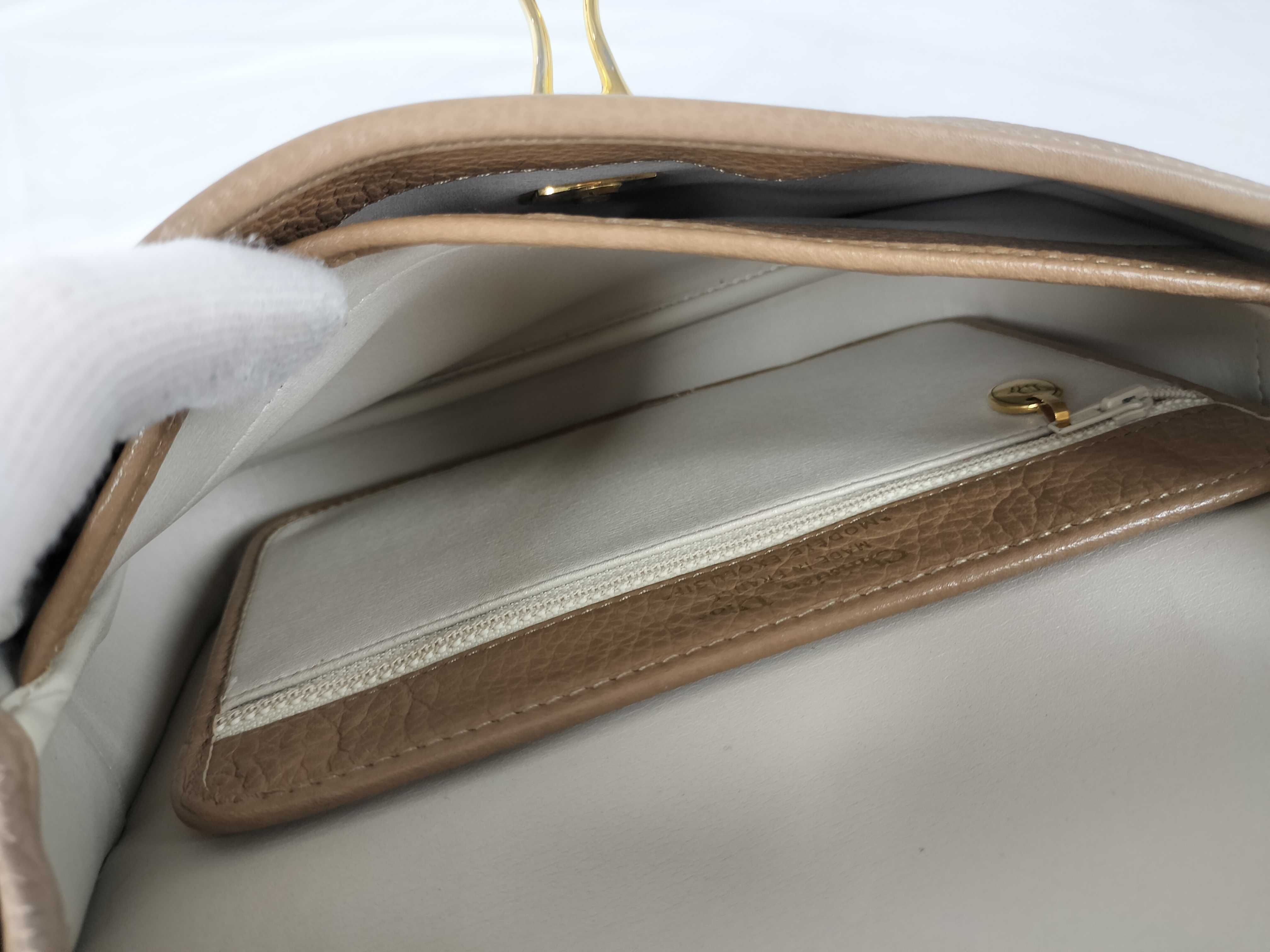 SACS Leather Shoulder Bag — view 10
