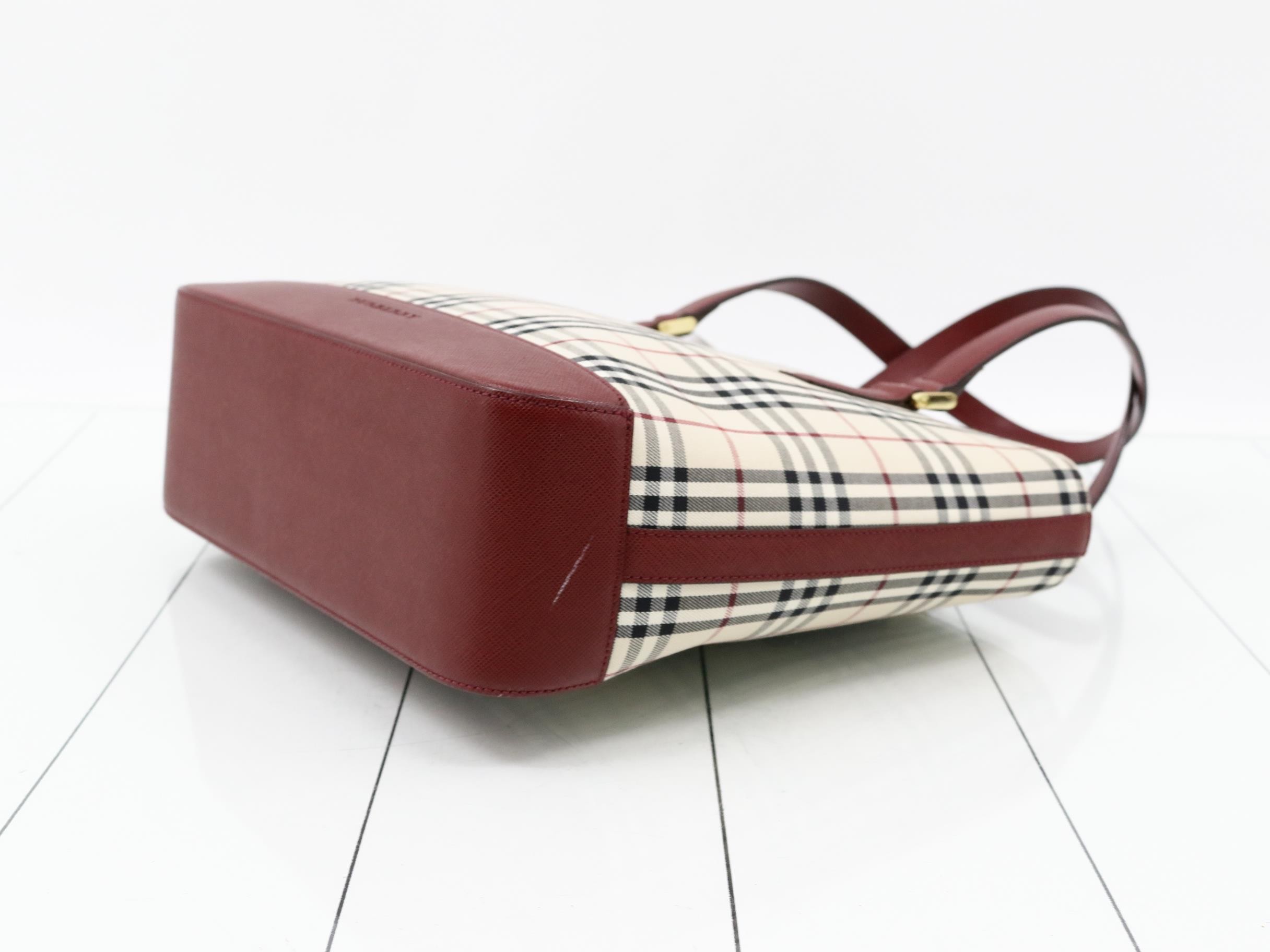 Other lines: Bags & Shoulder Bags - Nova Check x Red — view 6