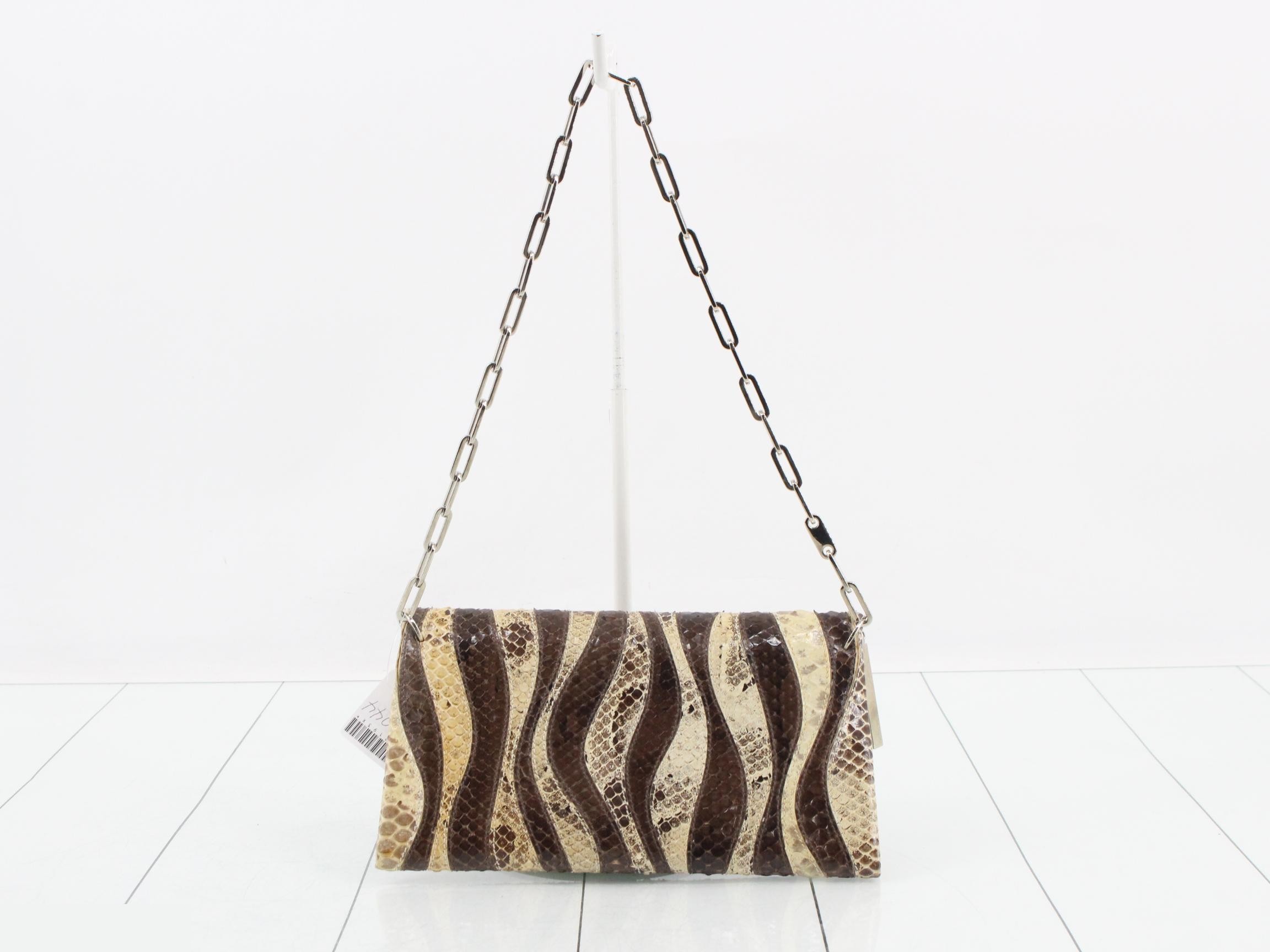handbag — view 2