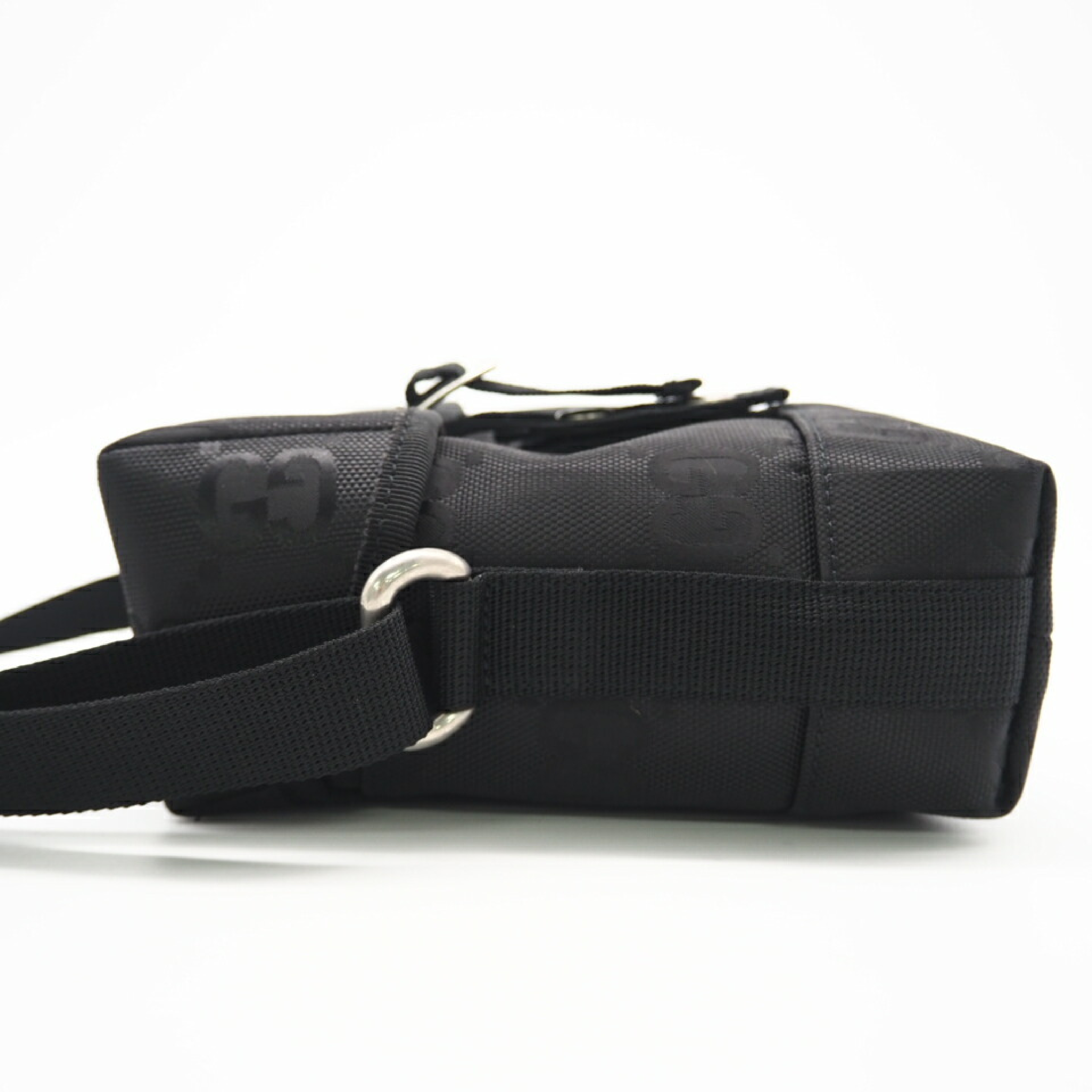 643858 GG Nylon Off-the-Grid Black Shoulder Bag — view 3