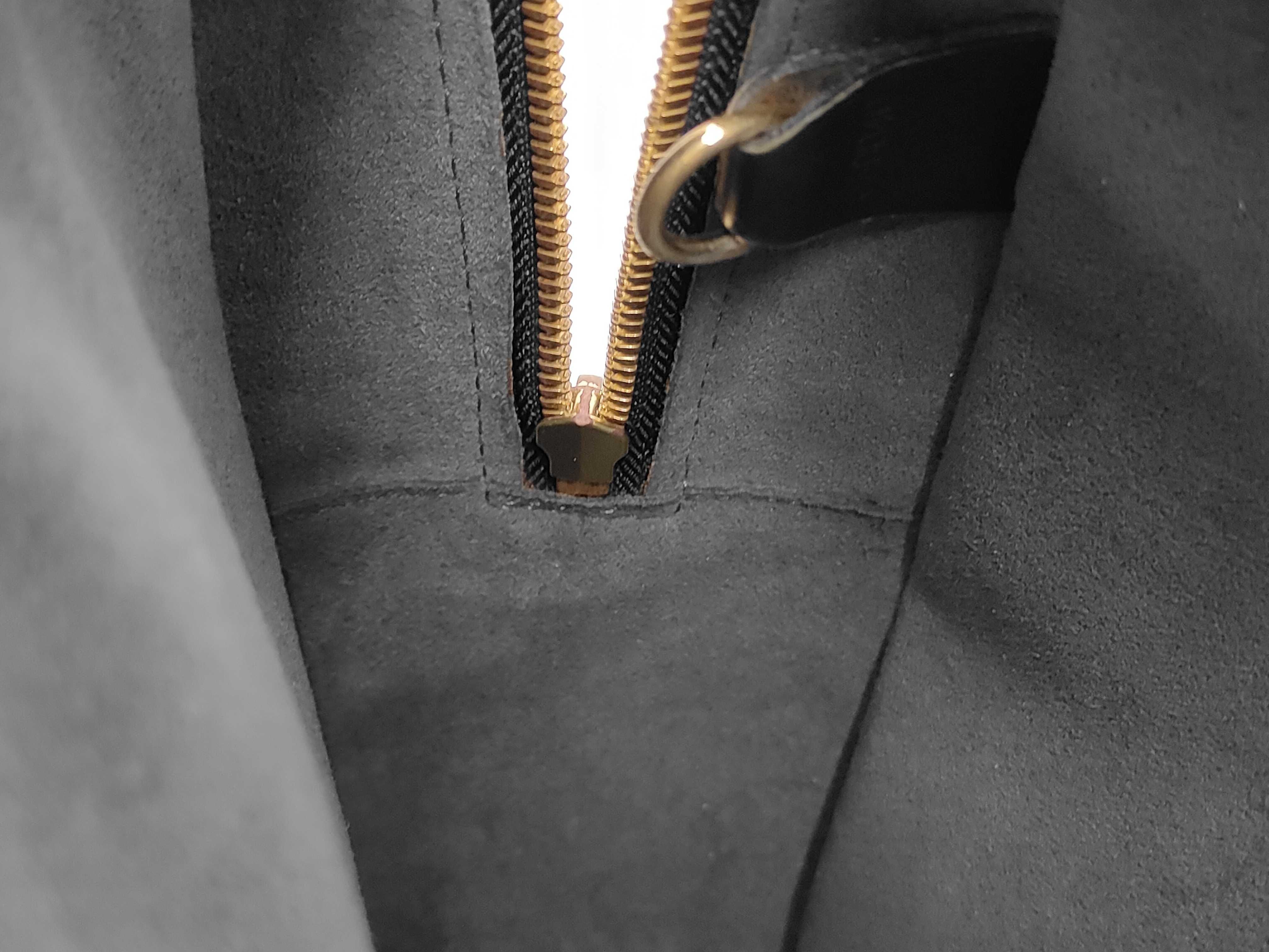 Epi Voltaire Handbag M52432 — view 8