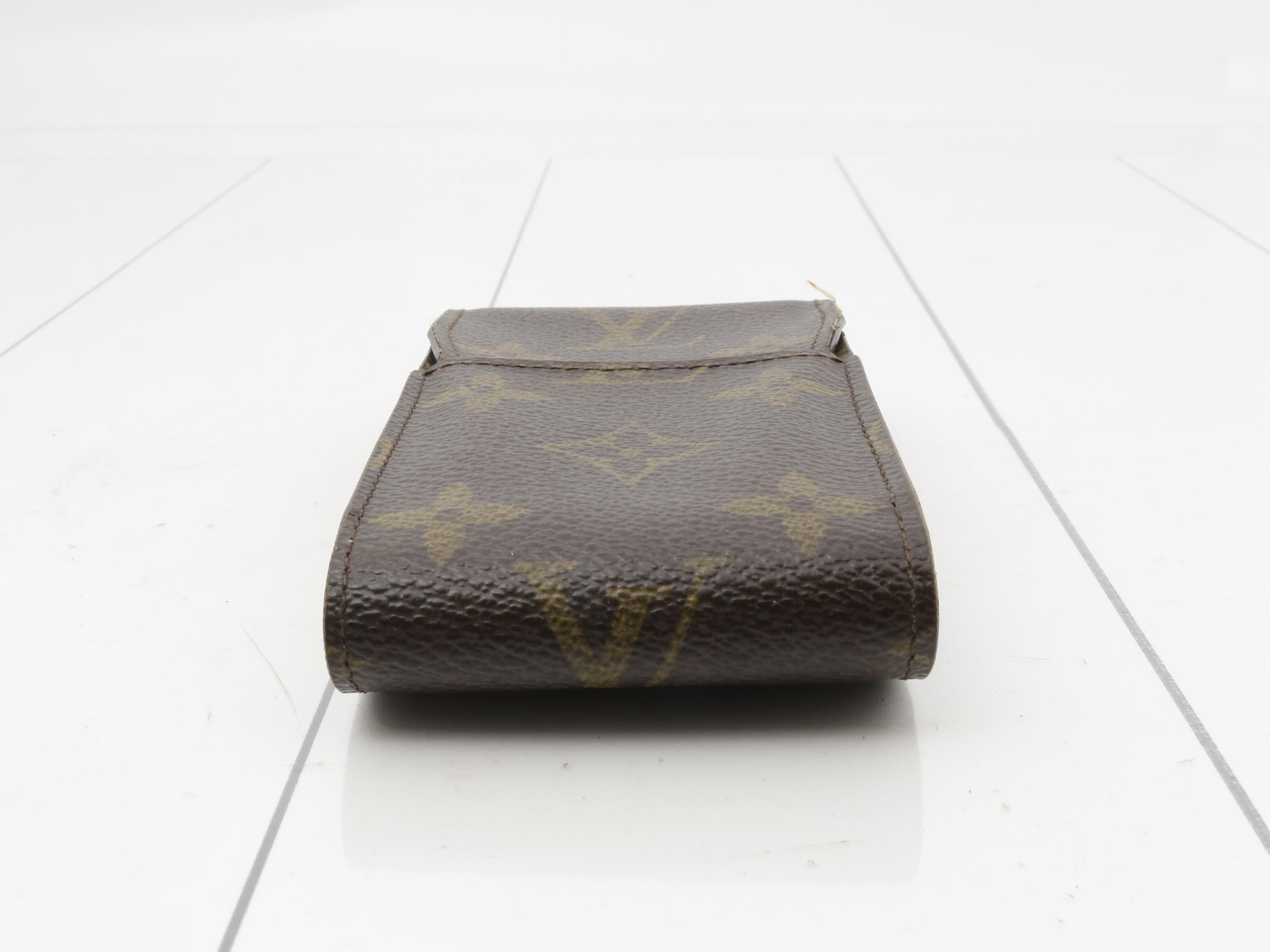 M63024 Etui Cigarette — view 3