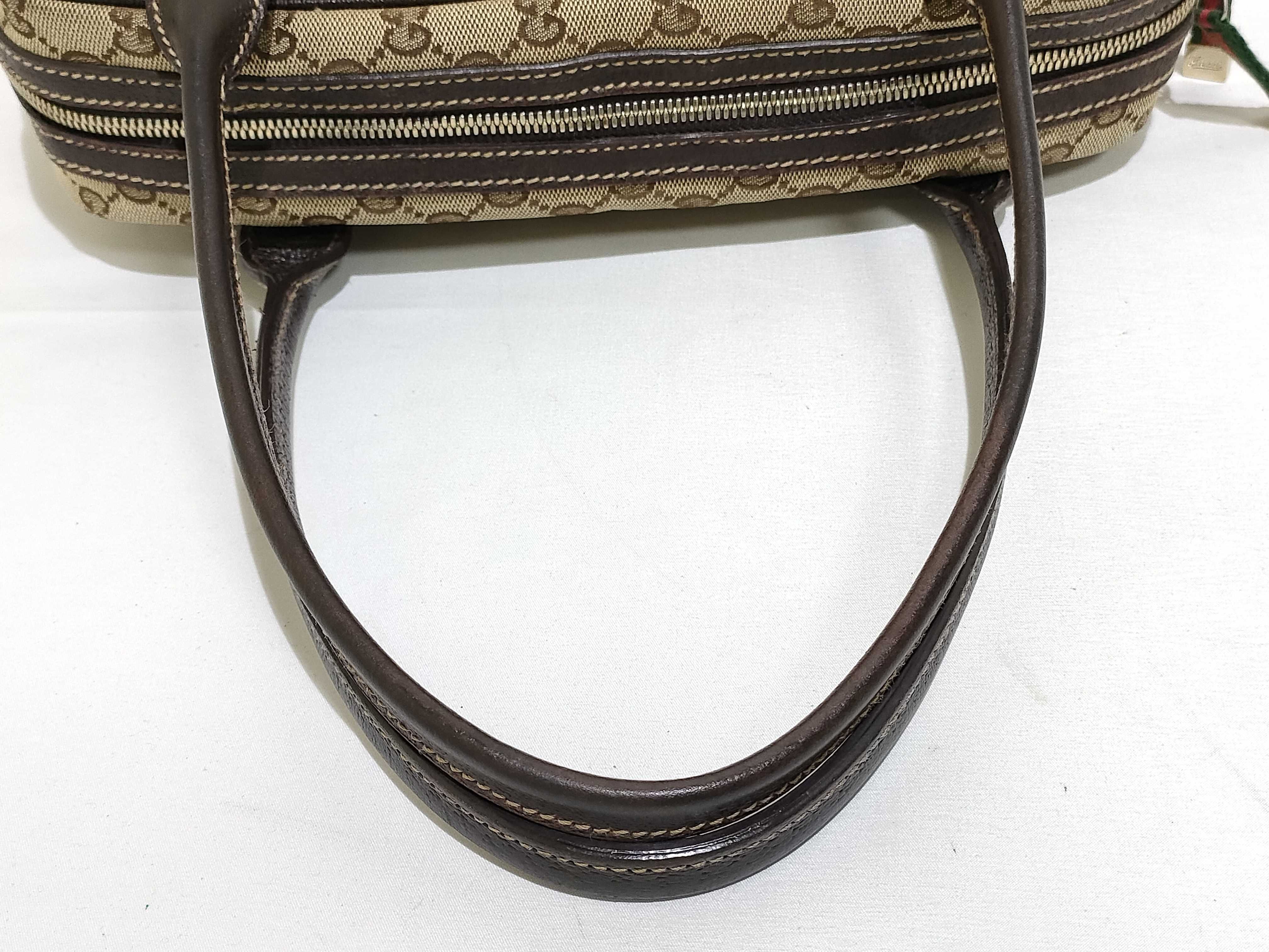 GG Canvas Gucci Handbag — view 3