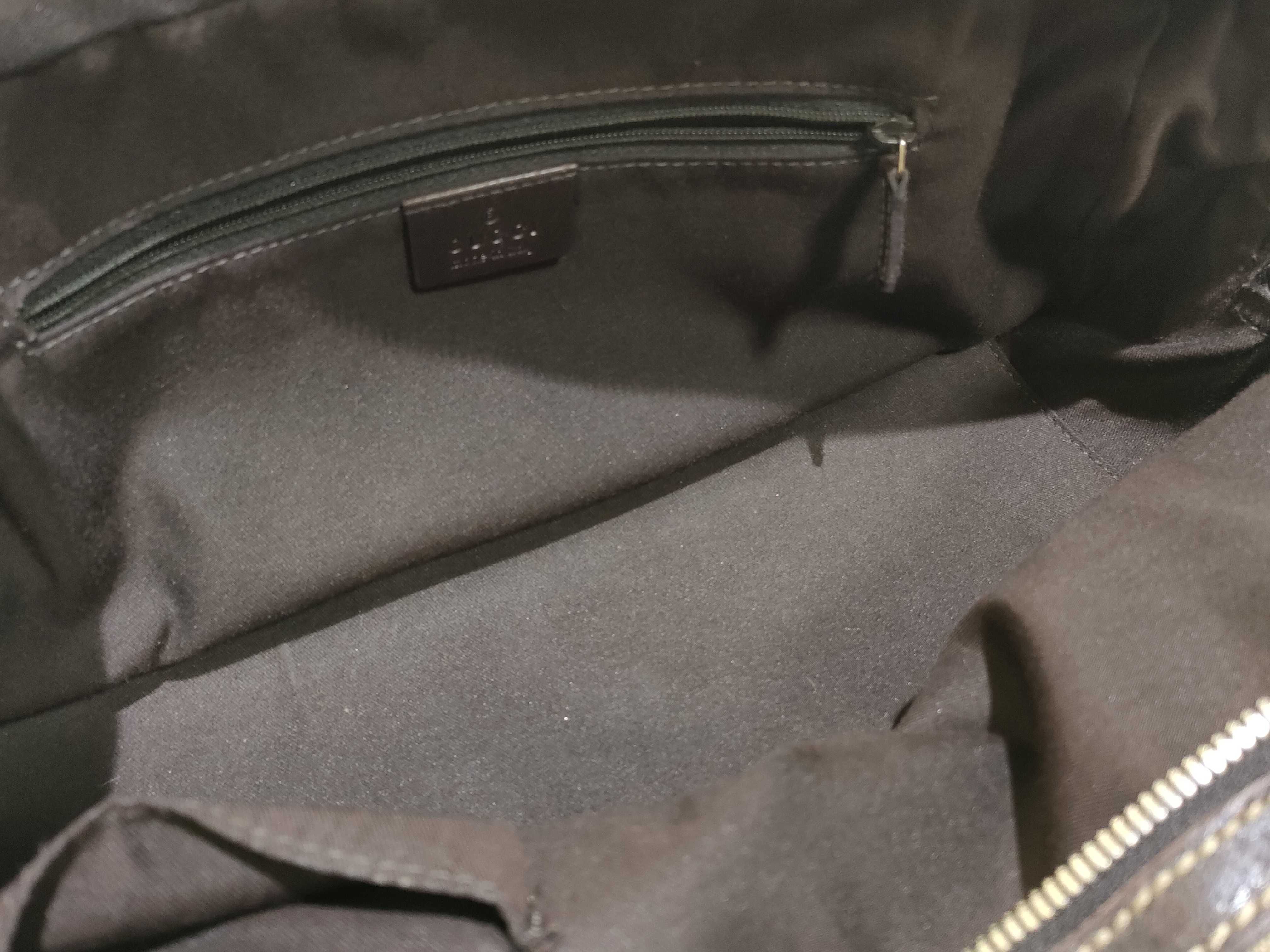 GG Canvas Gucci Handbag — view 9
