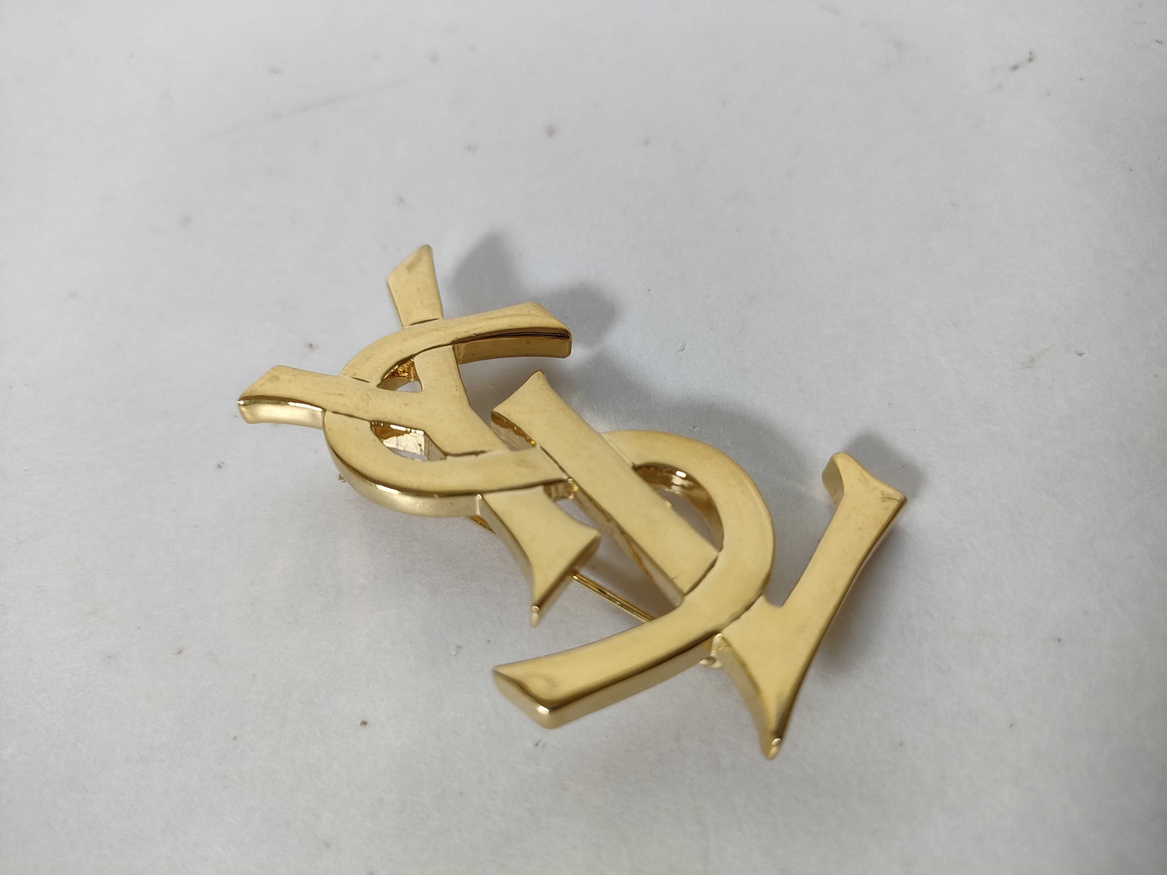 Cassandra Brooch — view 6