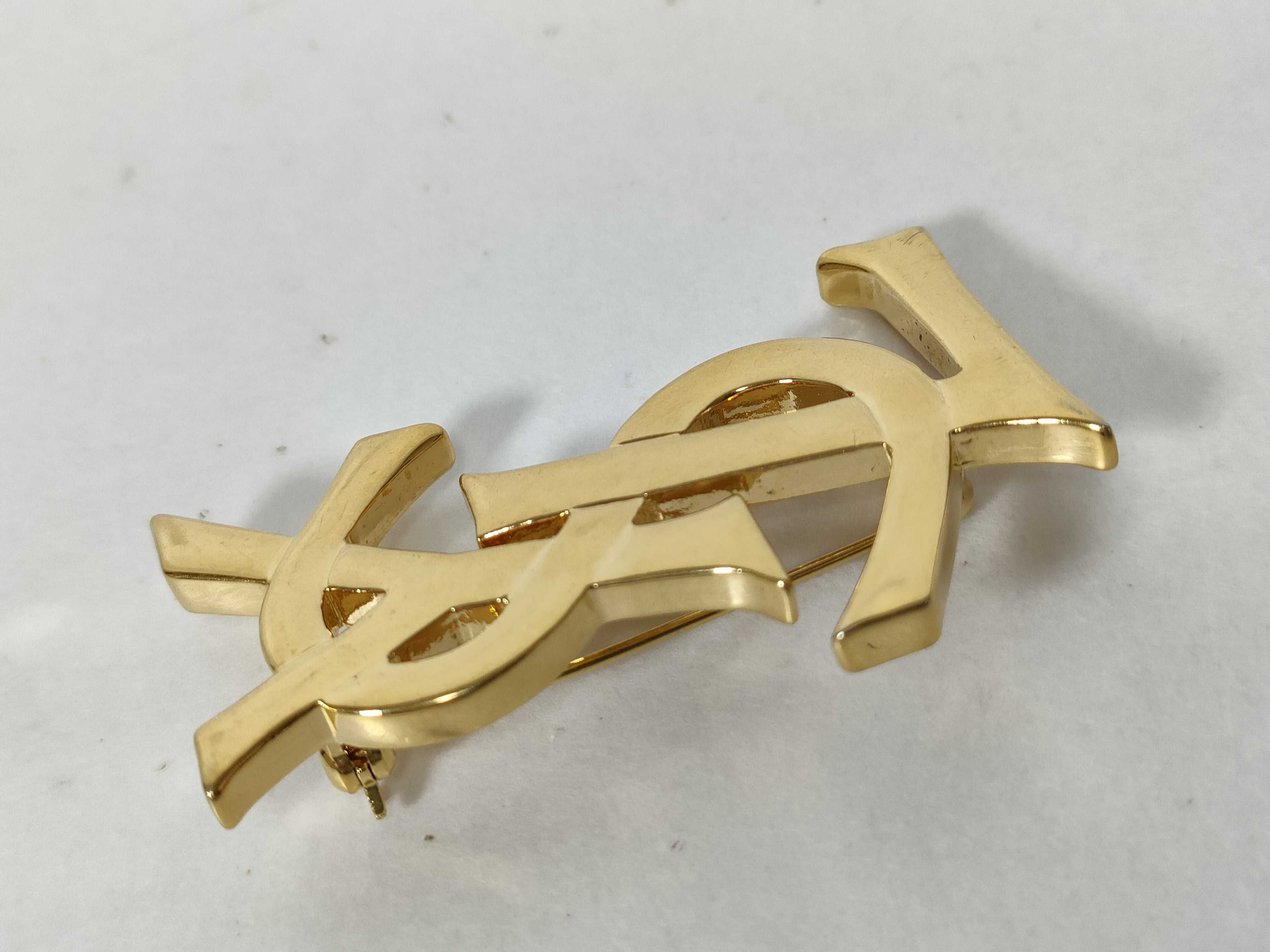 Cassandra Brooch — view 7