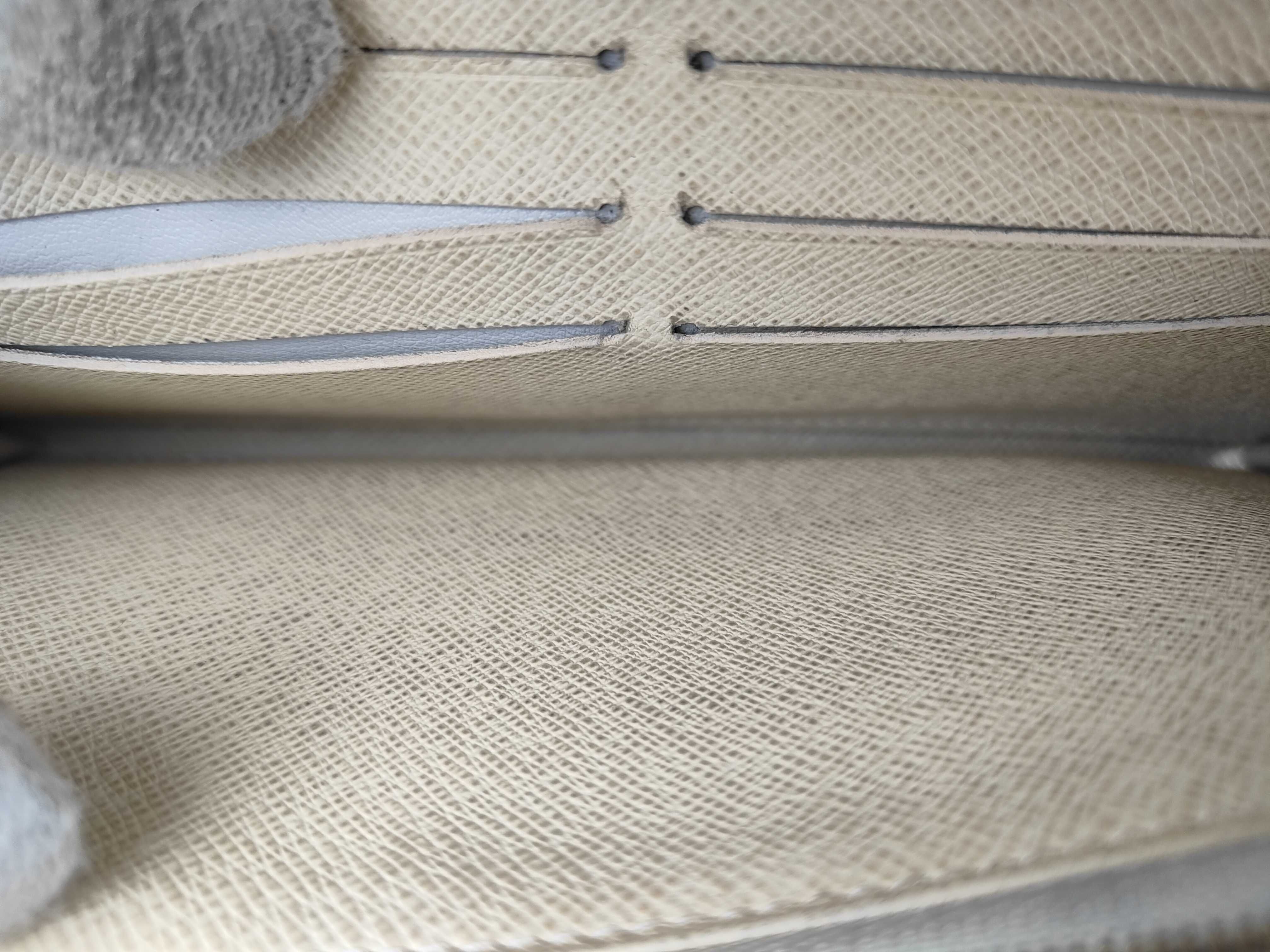 Damier Azur Portefeuille Sarah Wallet — view 14